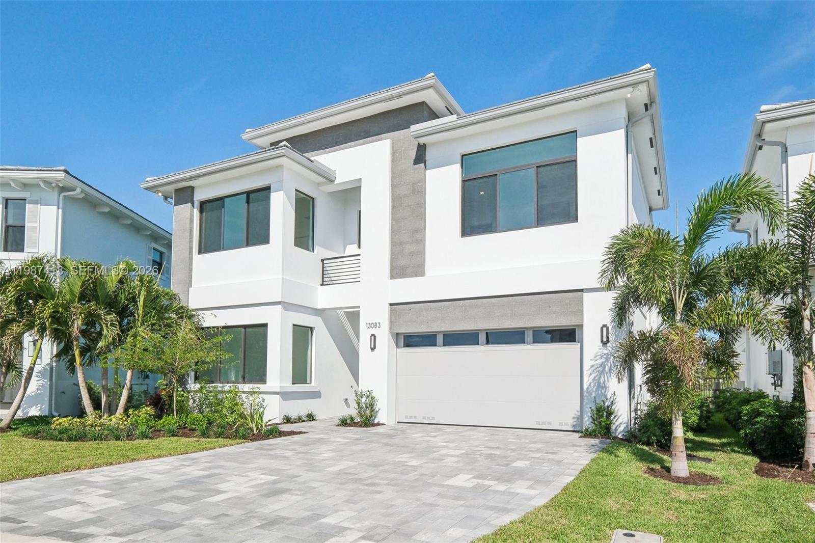 13083 Feathering Way