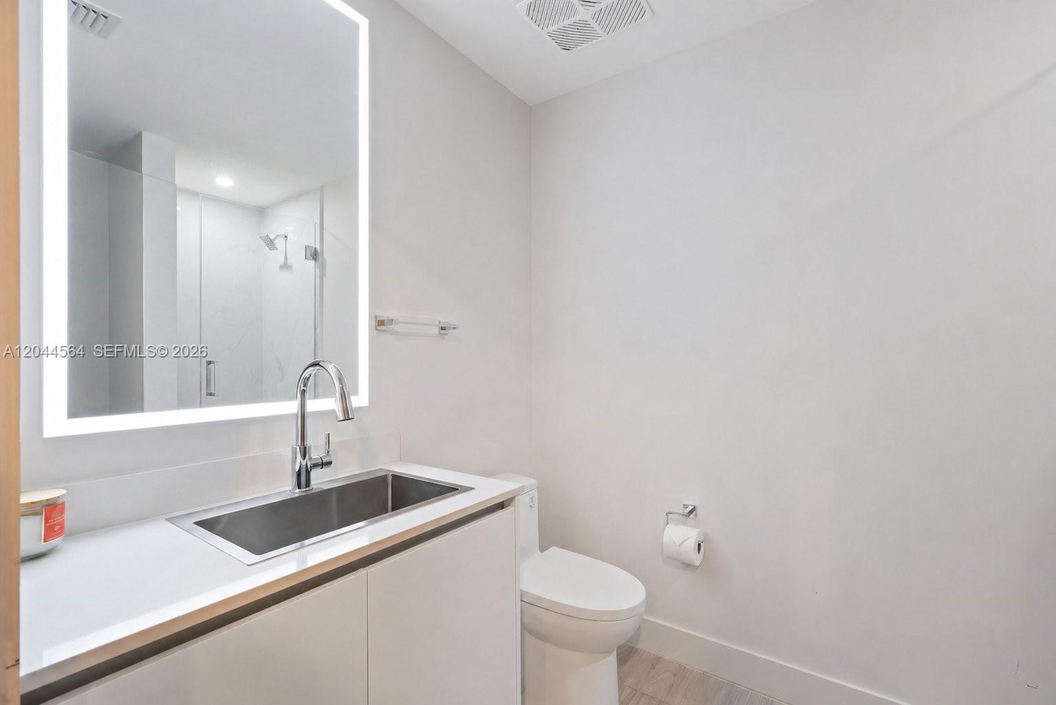 700 NE 24th Street # 1401