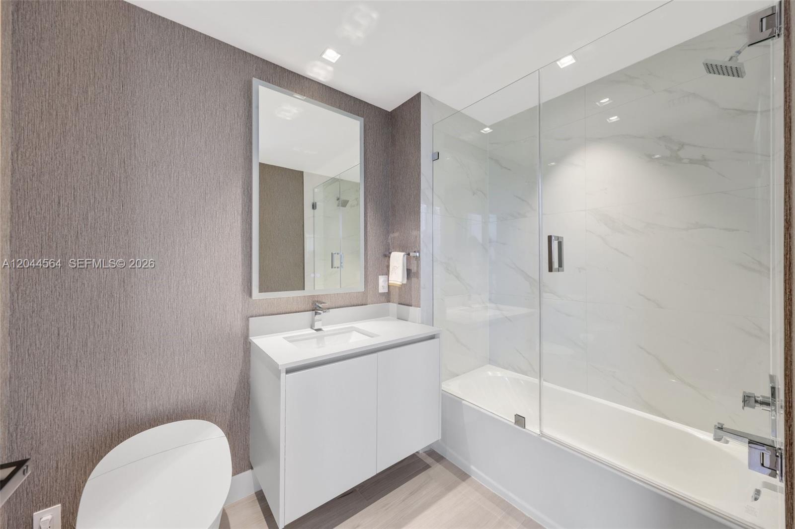 700 NE 24th Street # 1401