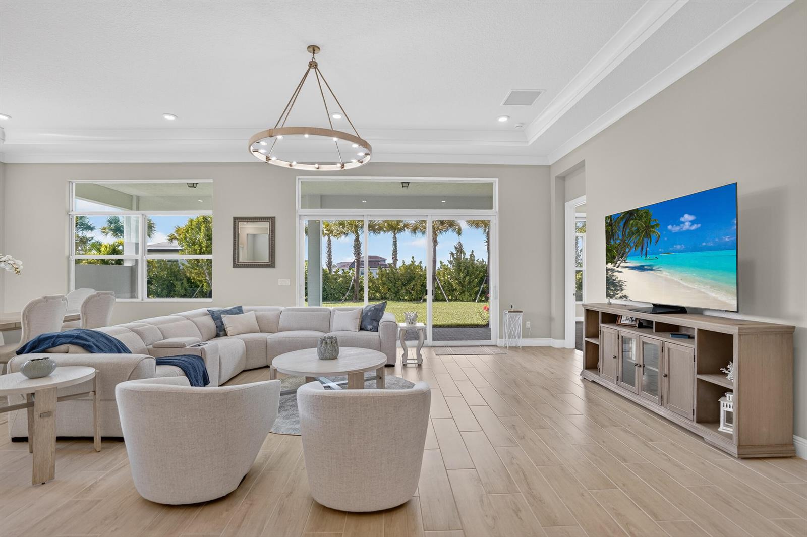 5231 SAINT VINCENT Lane