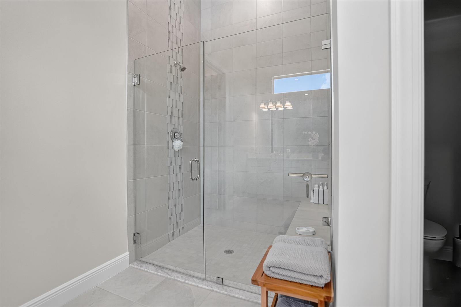 5231 SAINT VINCENT Lane