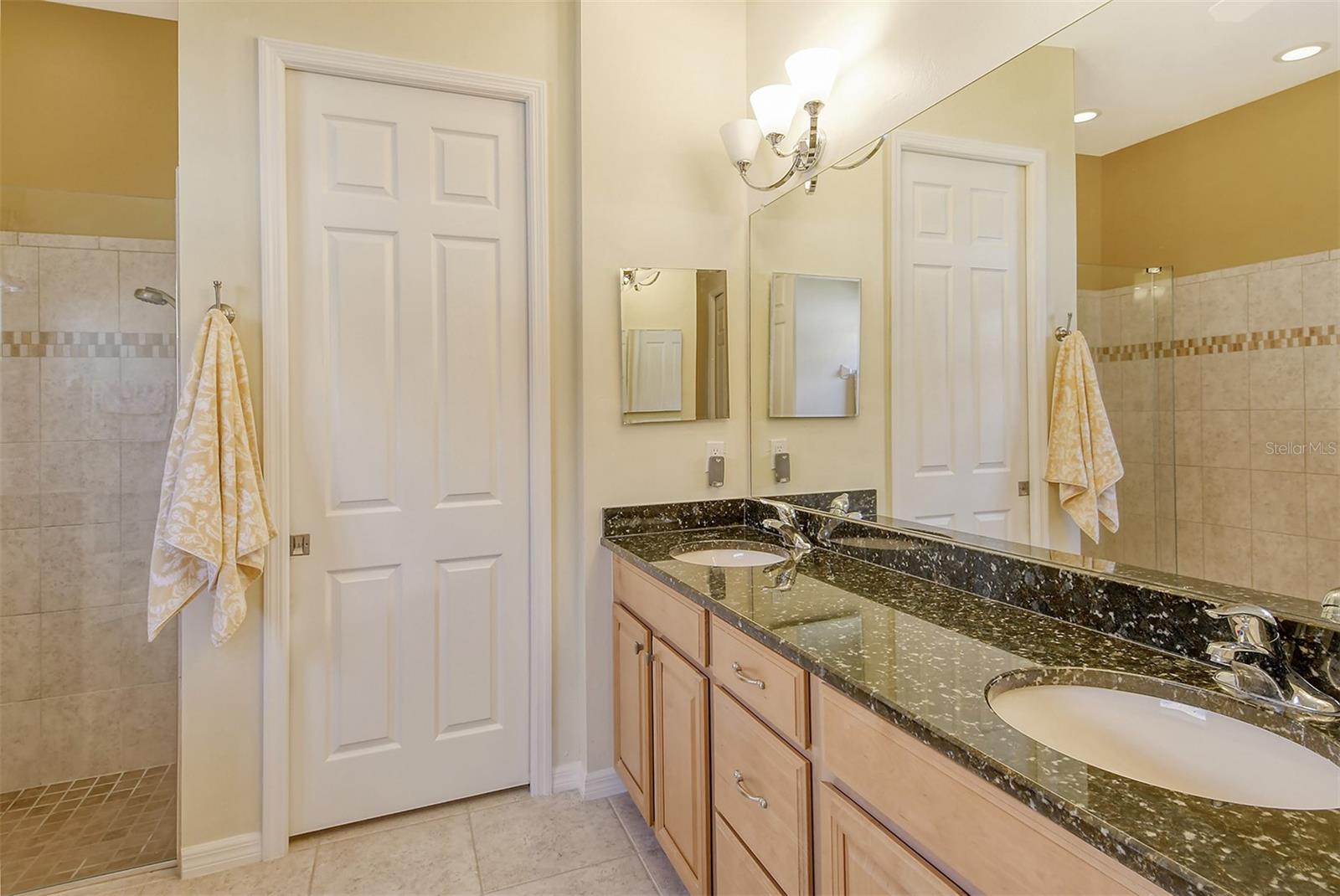 1130 CIELO CT
