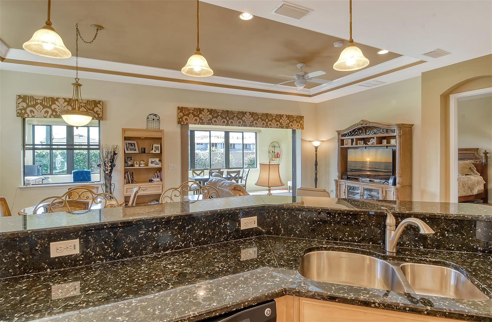 1130 CIELO CT