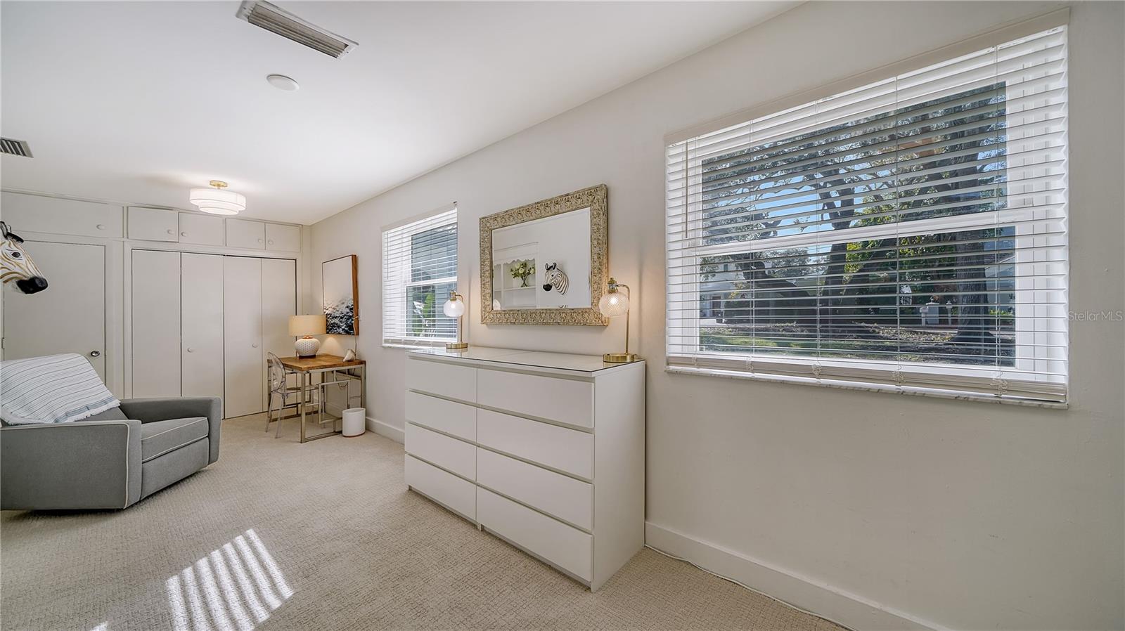 1411 QUAIL DR