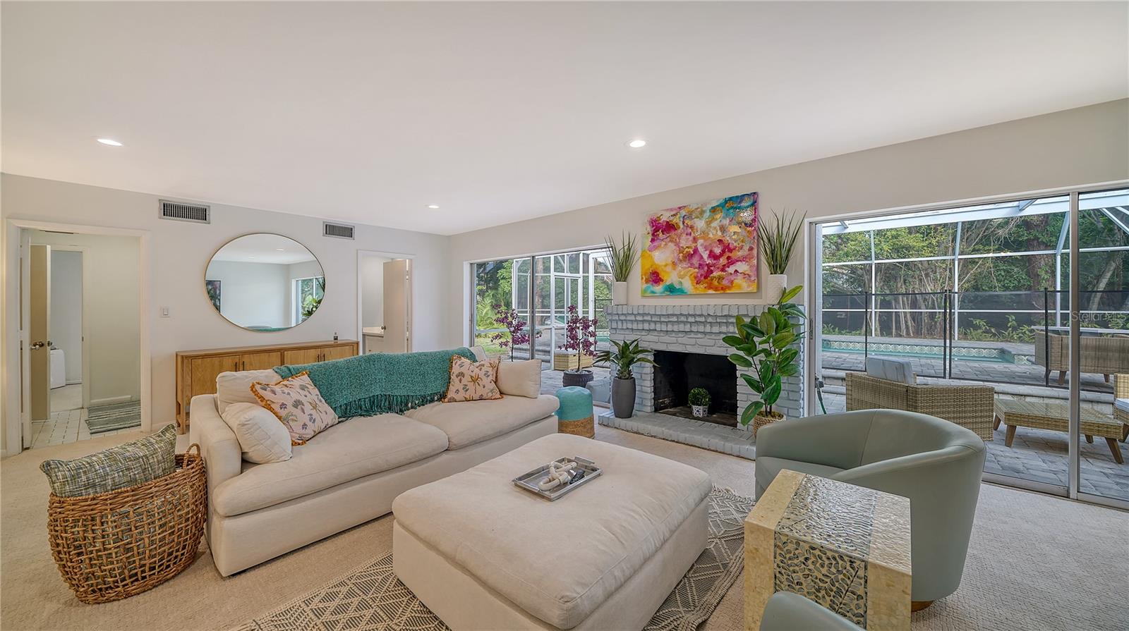 1411 QUAIL DR
