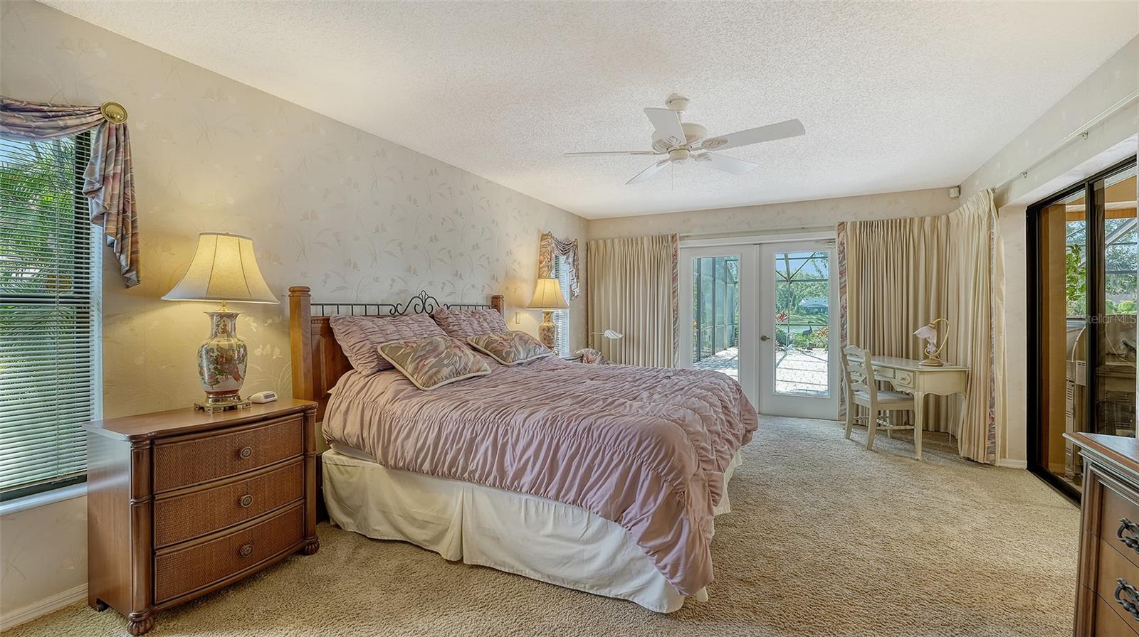 7426 WEEPING WILLOW BLVD