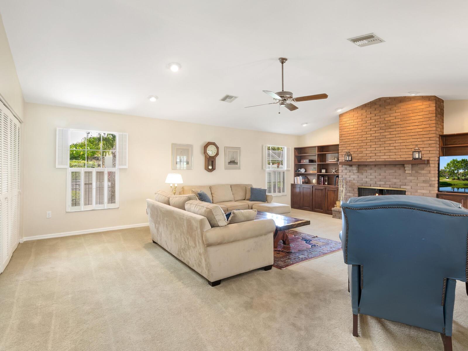 3632 BENEVA OAKS BLVD