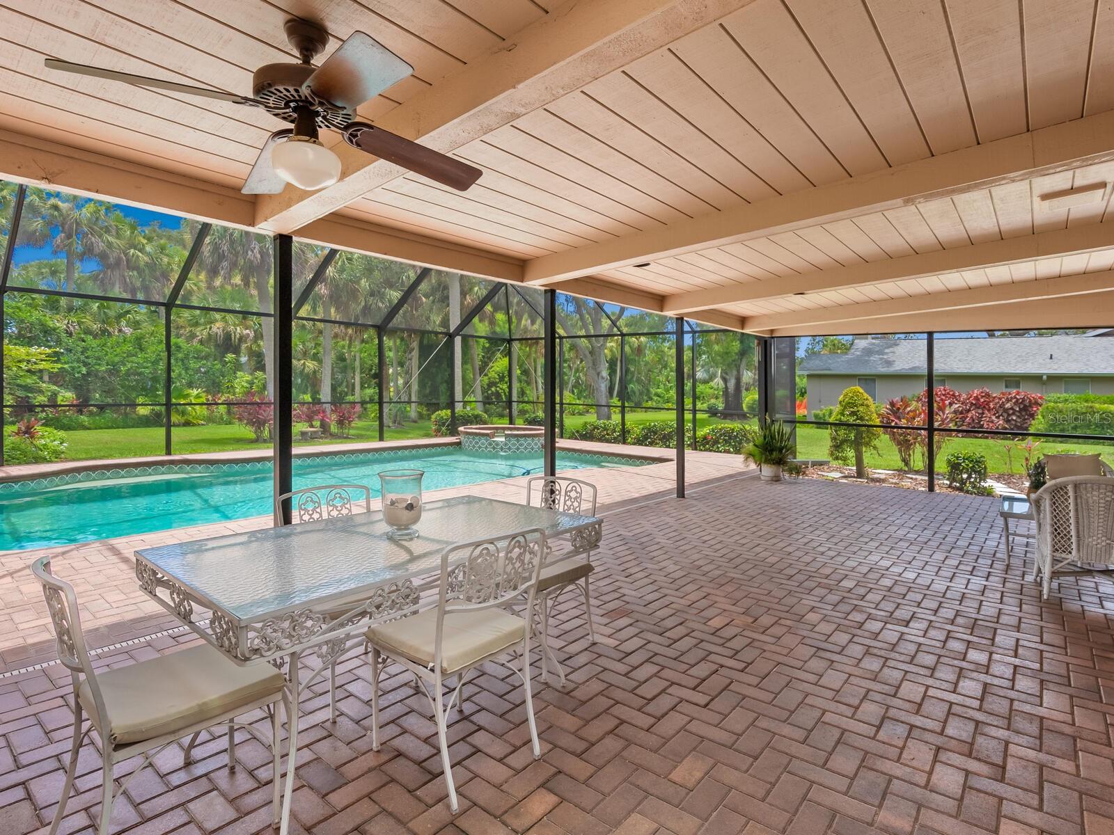 3632 BENEVA OAKS BLVD