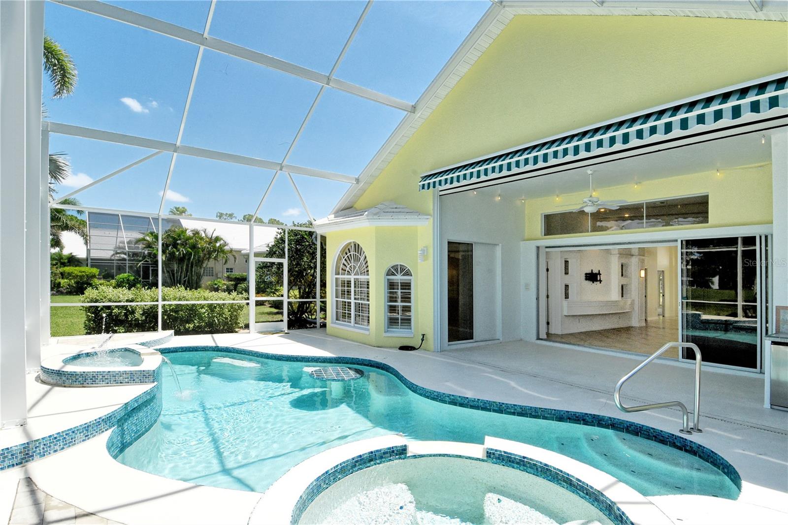 340 BERMUDA CT #5