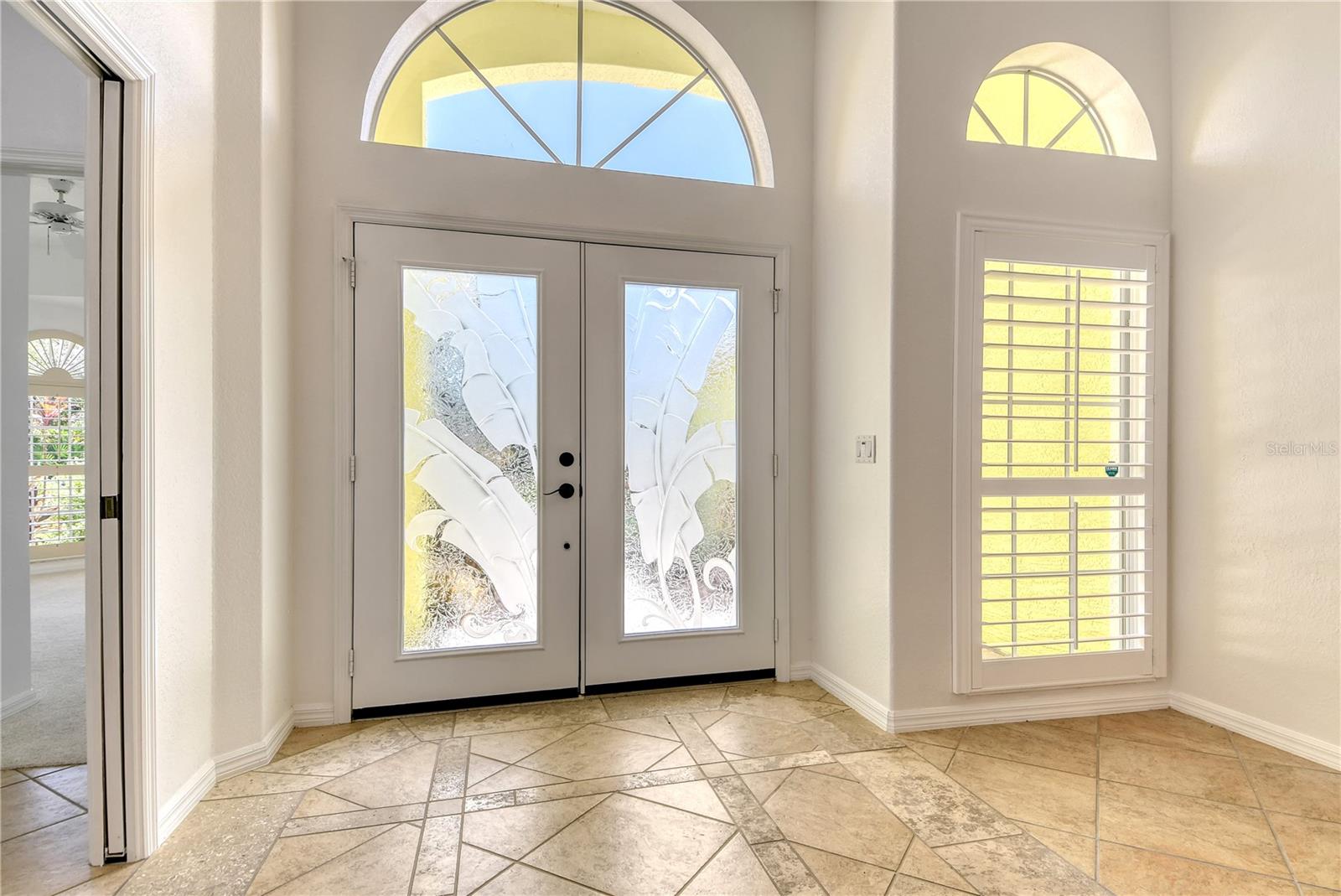 340 BERMUDA CT #5