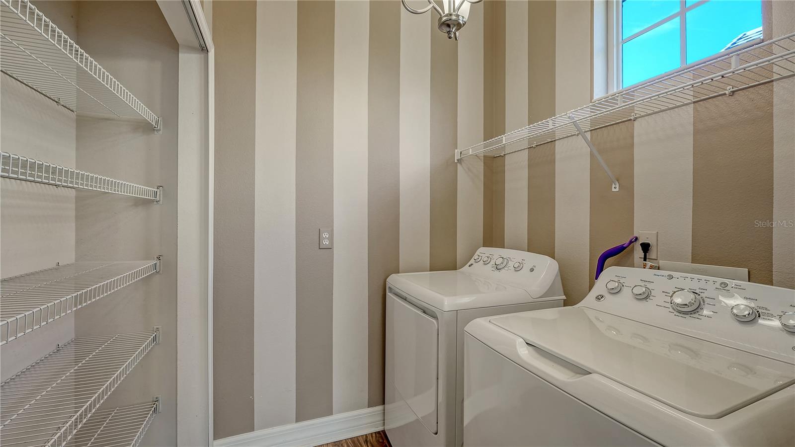 6519 OAKLAND HILLS DR