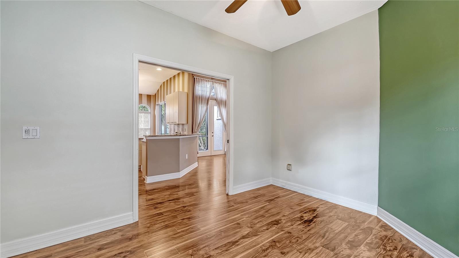 6519 OAKLAND HILLS DR