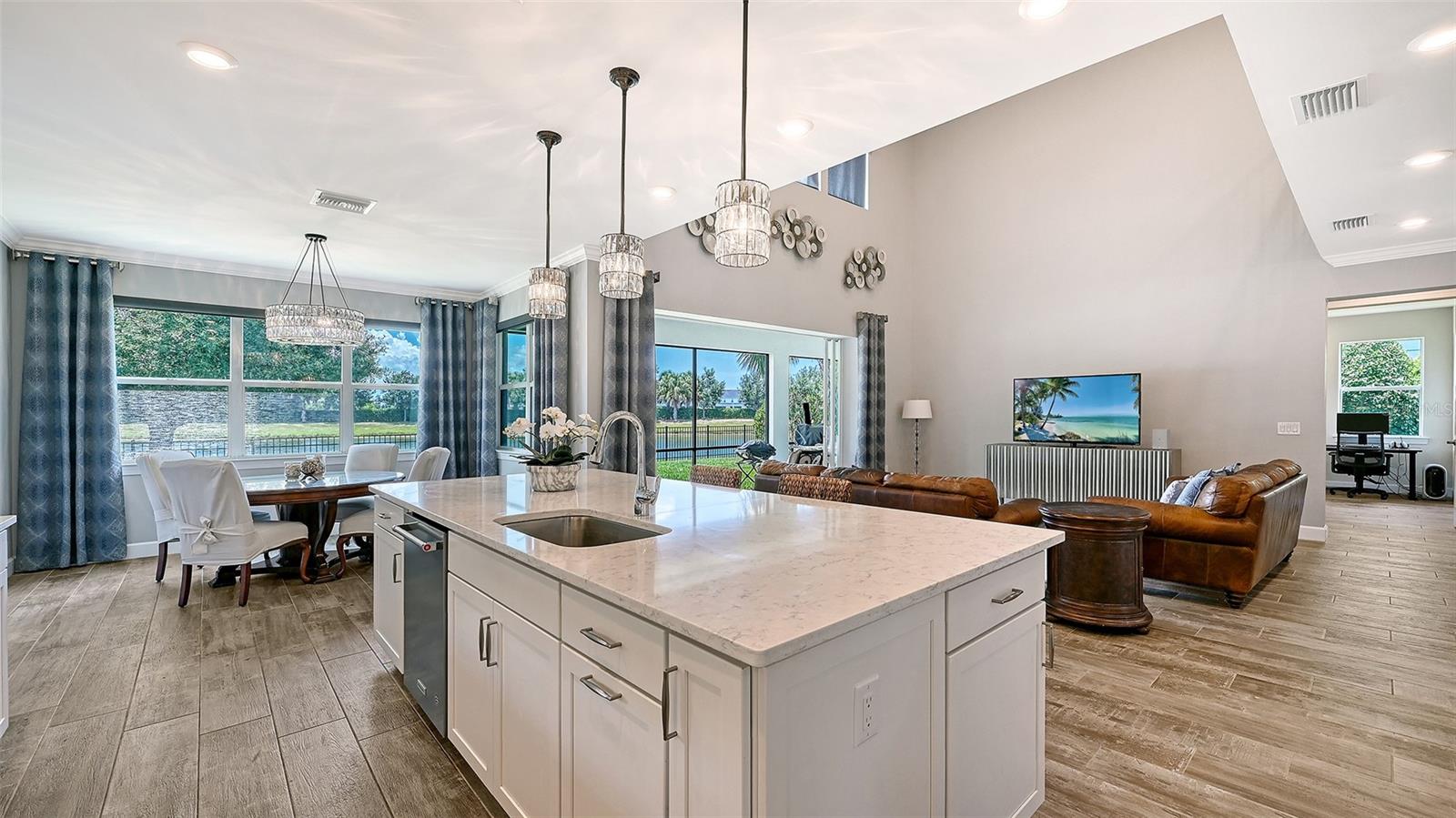 12318 BLUE HILL TRL