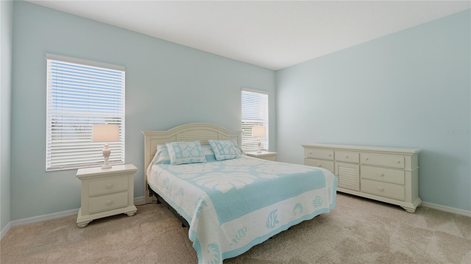 11352 WHITE ROCK TER