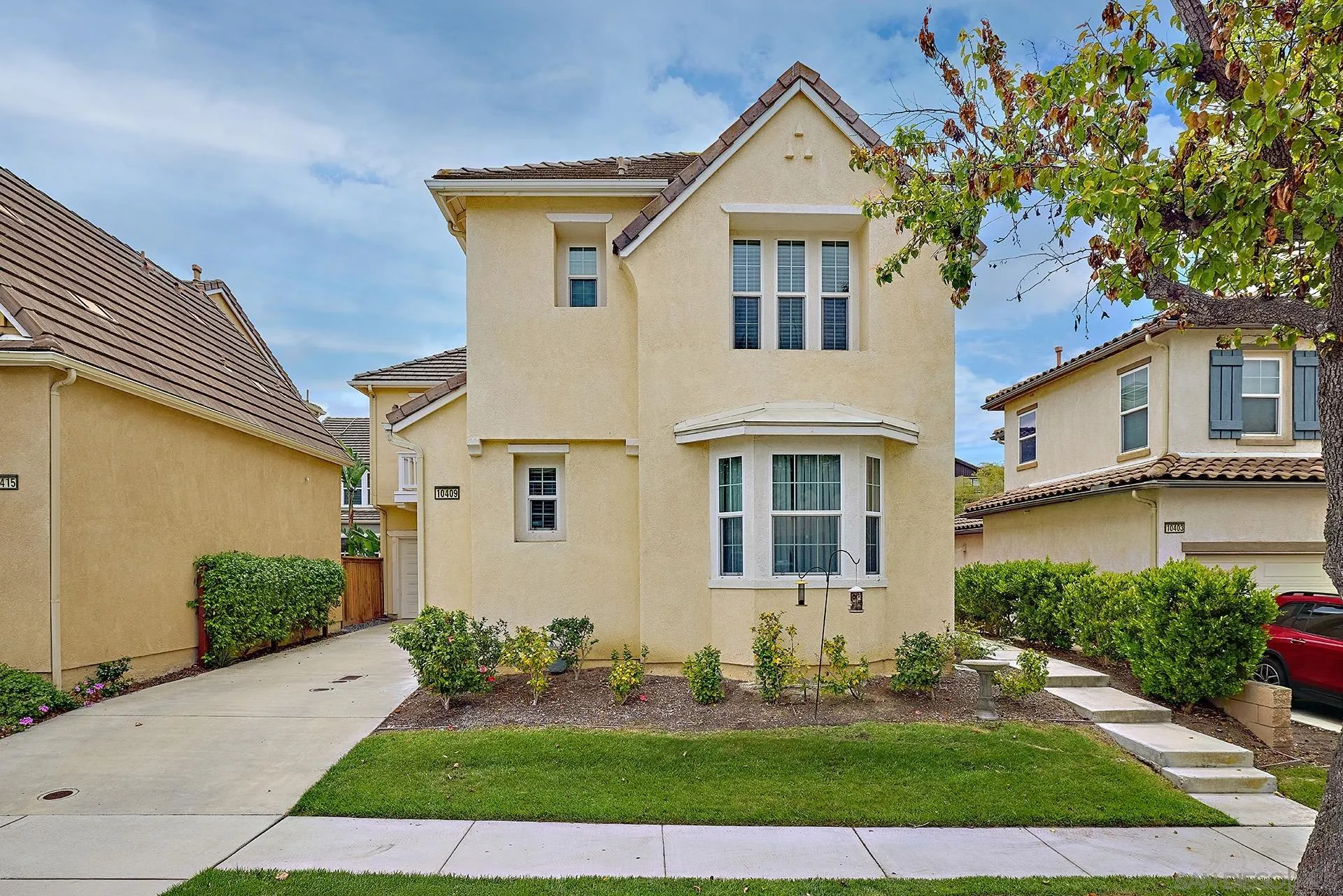 10409 Cherry Blossom Ln