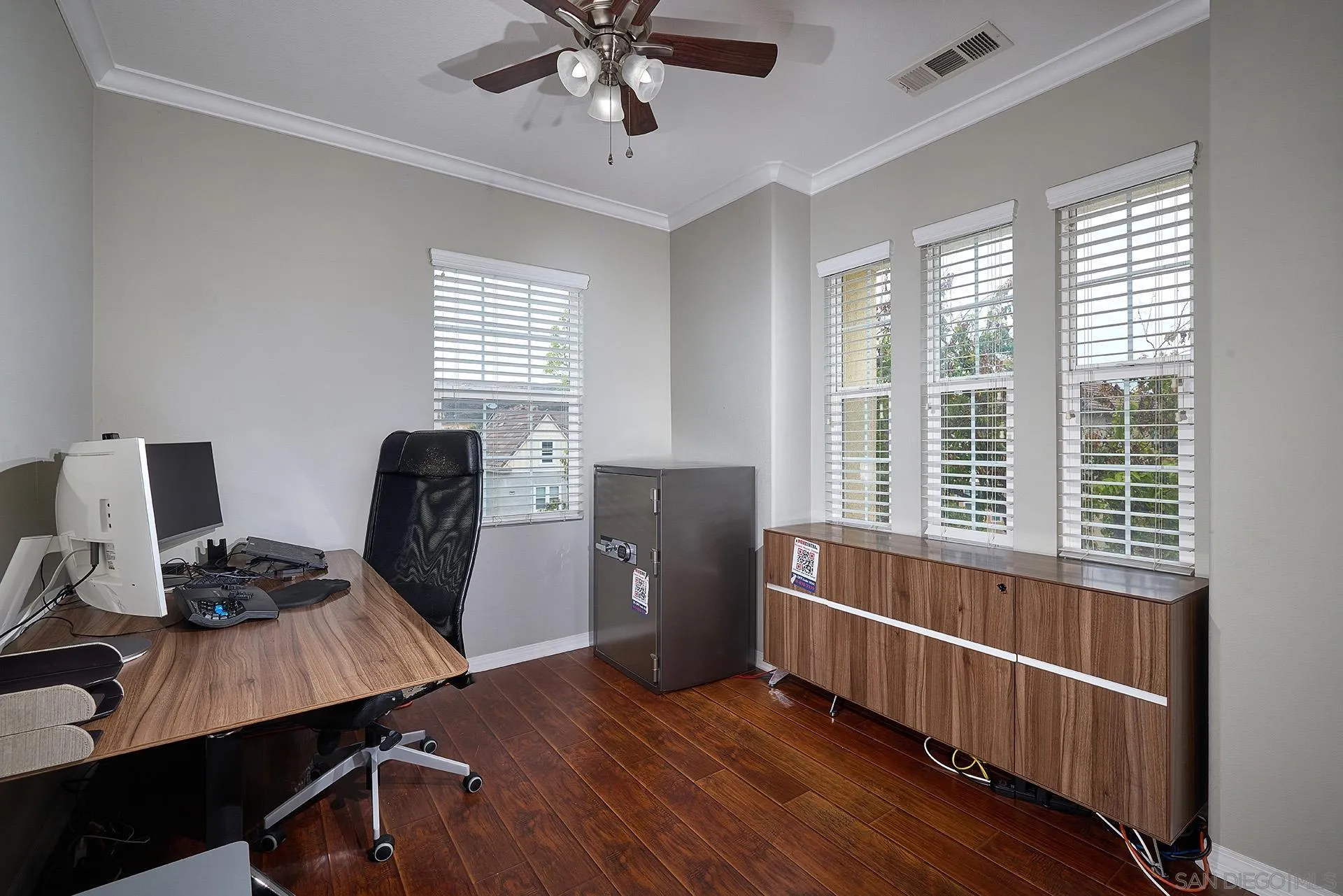 10409 Cherry Blossom Ln