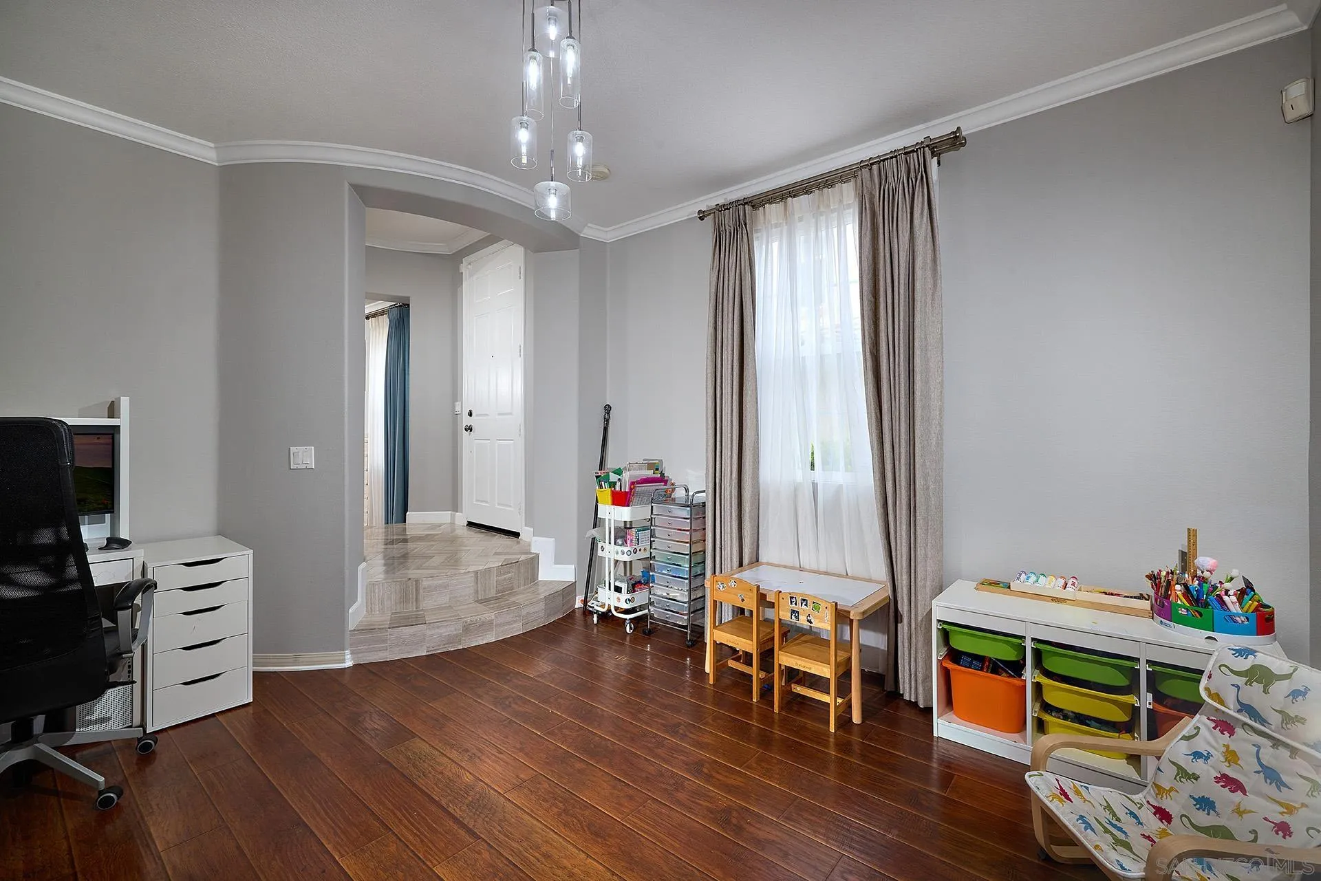 10409 Cherry Blossom Ln