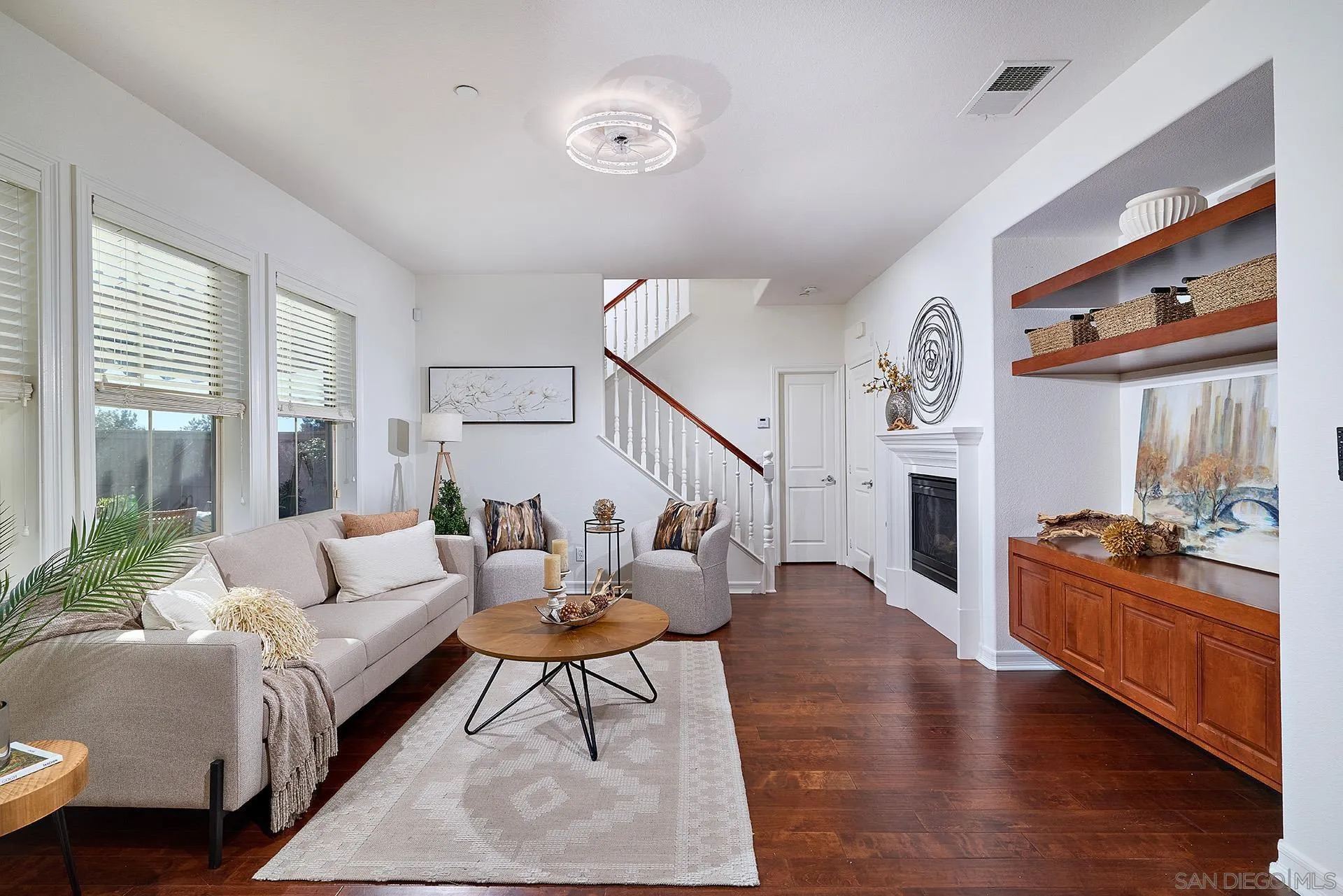 8541 Old Stonefield Chase