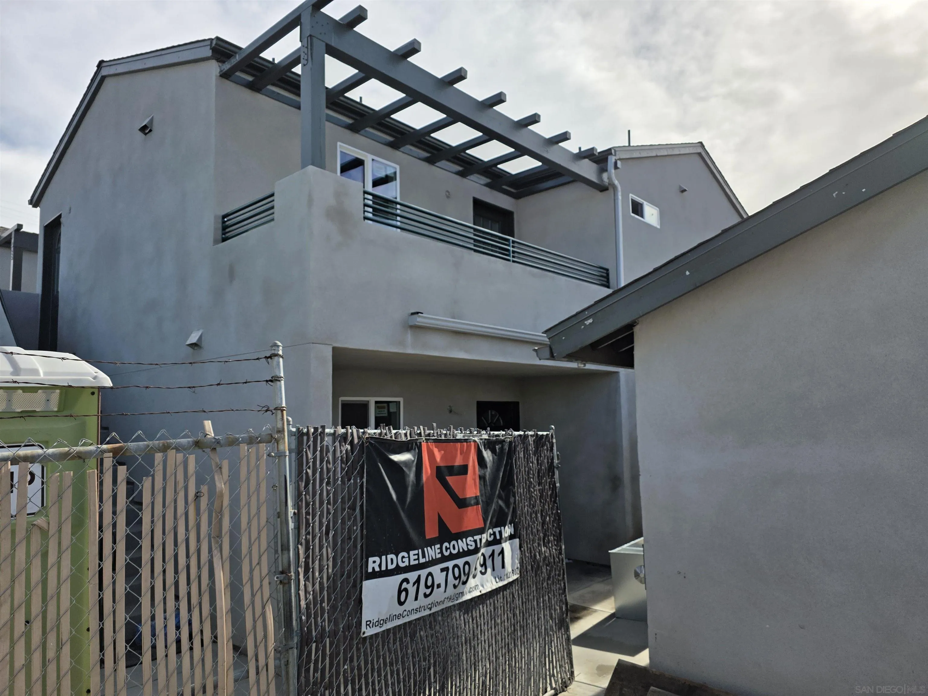 3675-3677 Marlborough Ave