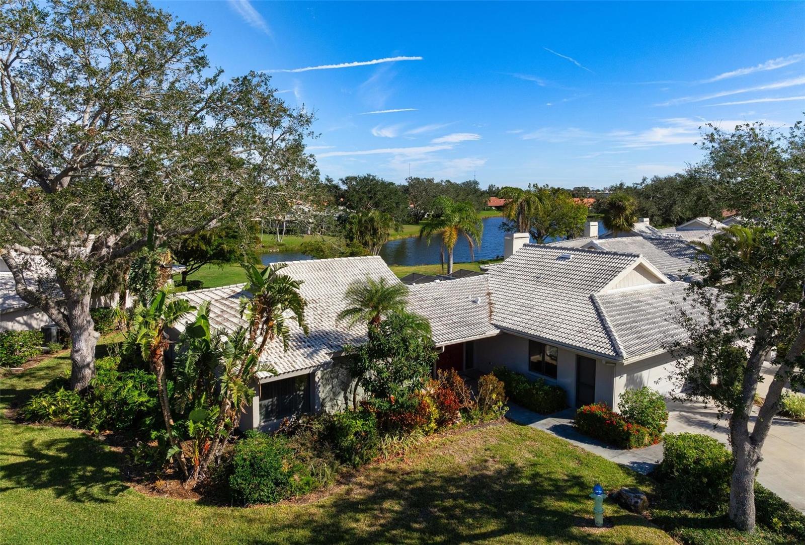 6143 WILSHIRE CIR #19