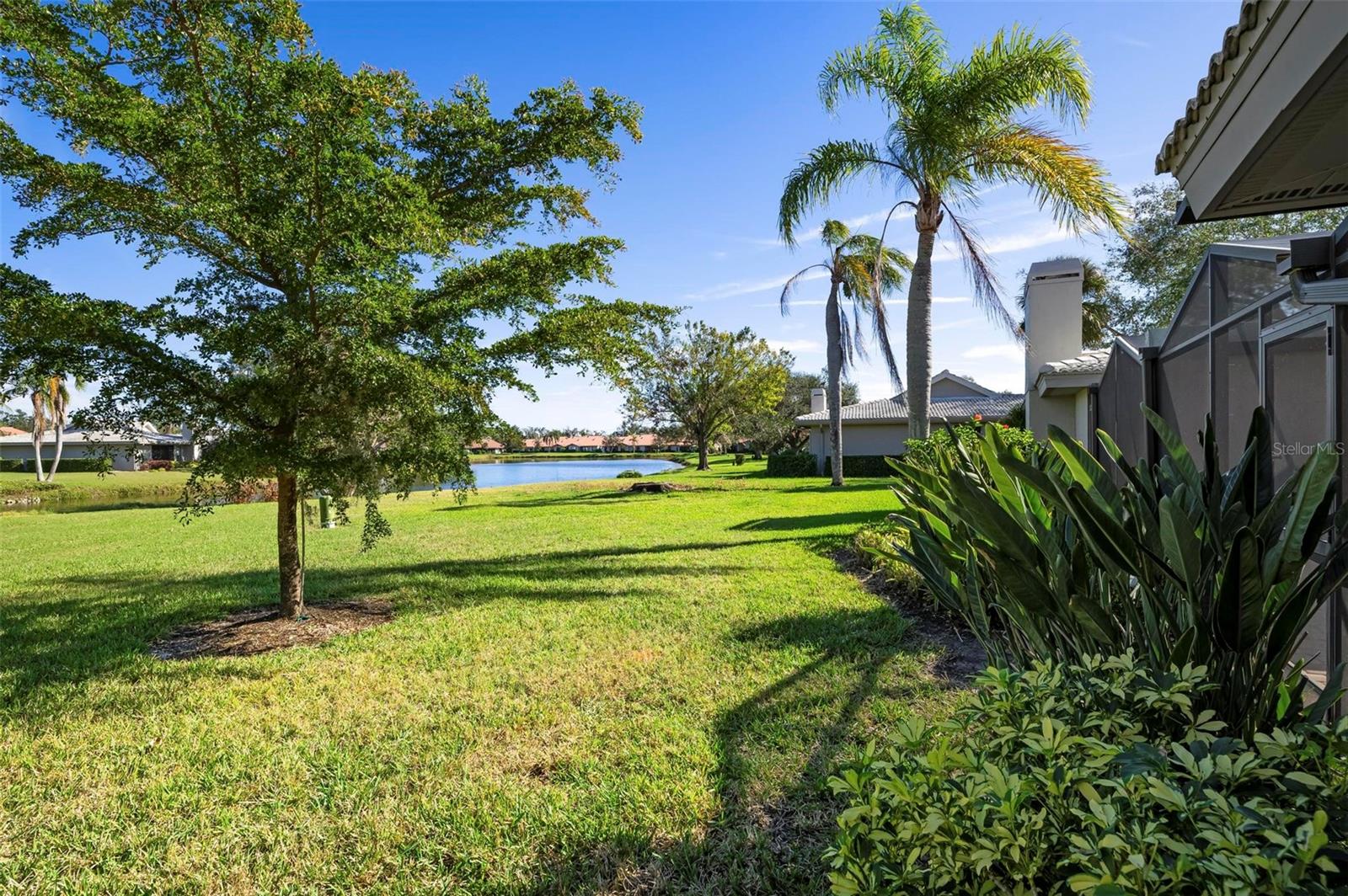 6143 WILSHIRE CIR #19