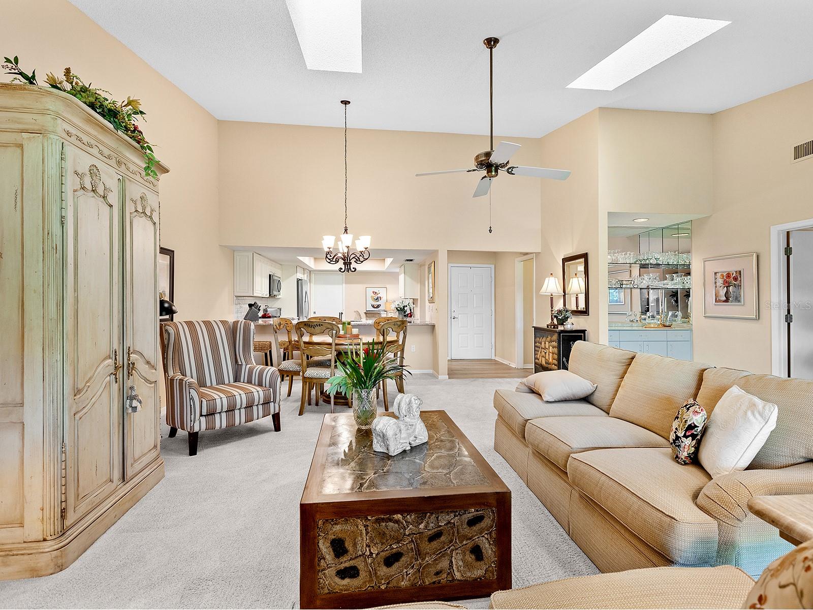 6094 WILSHIRE BLVD #8