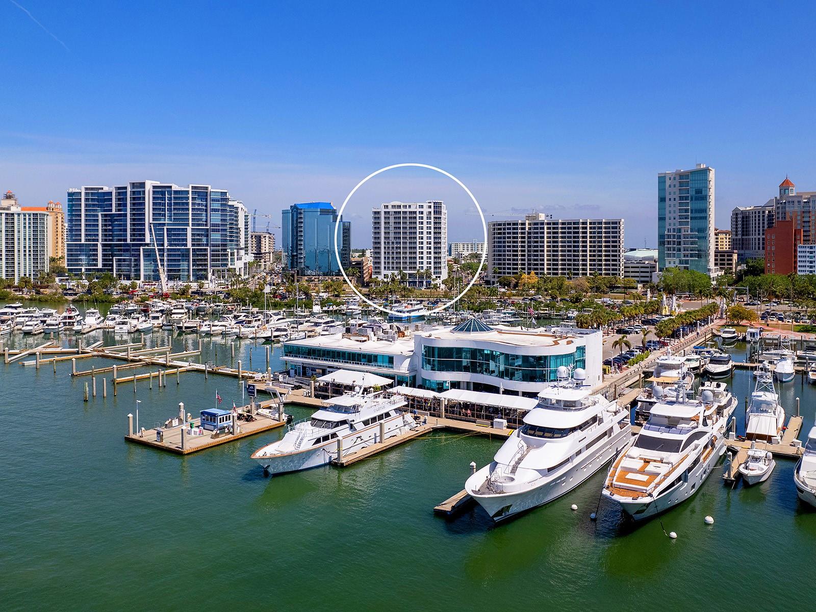 1233 N GULFSTREAM AVE #401