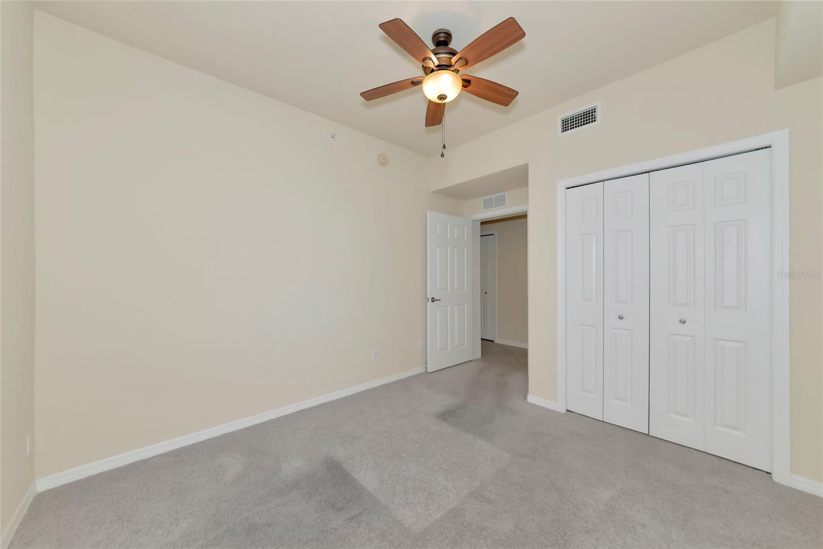 318 WINDING BROOK LN #104