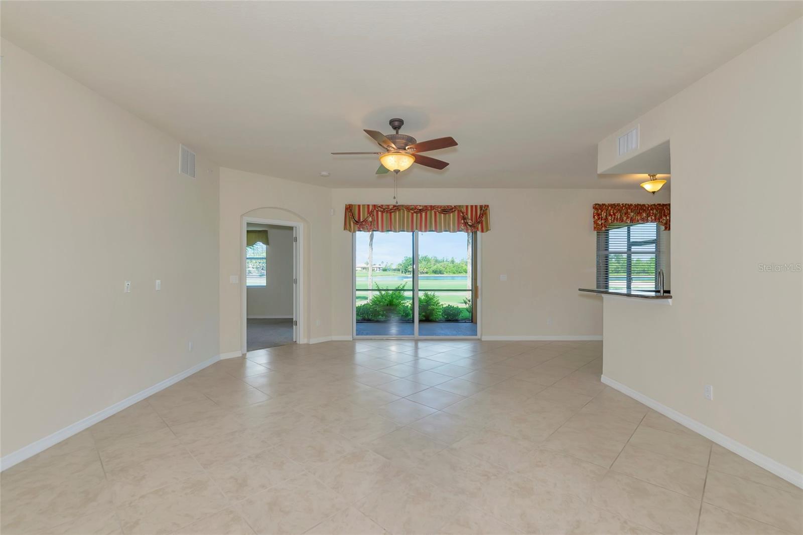 318 WINDING BROOK LN #104