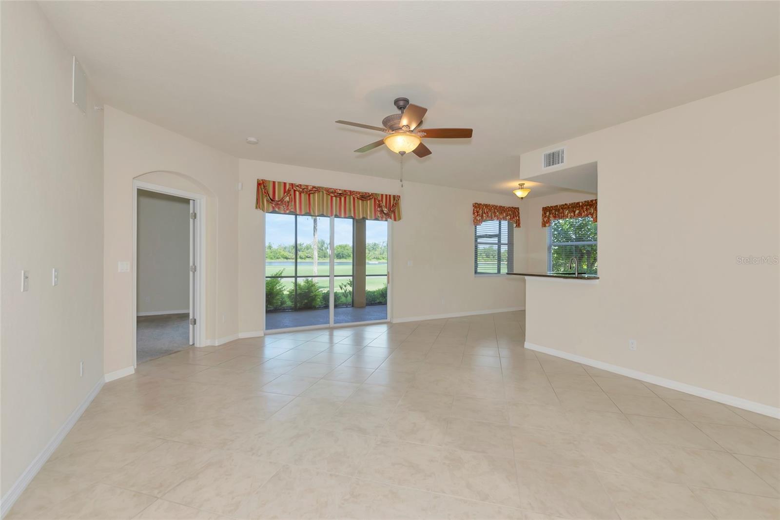 318 WINDING BROOK LN #104