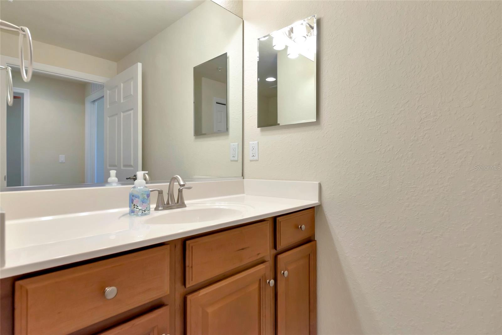 318 WINDING BROOK LN #104