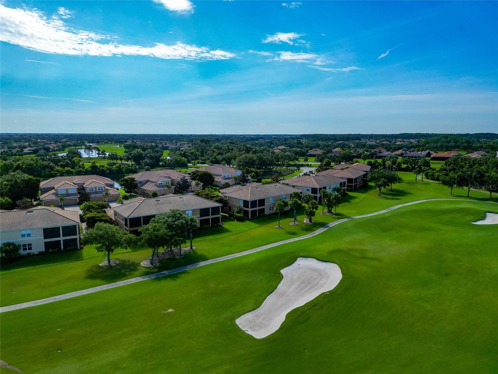 318 WINDING BROOK LN #104