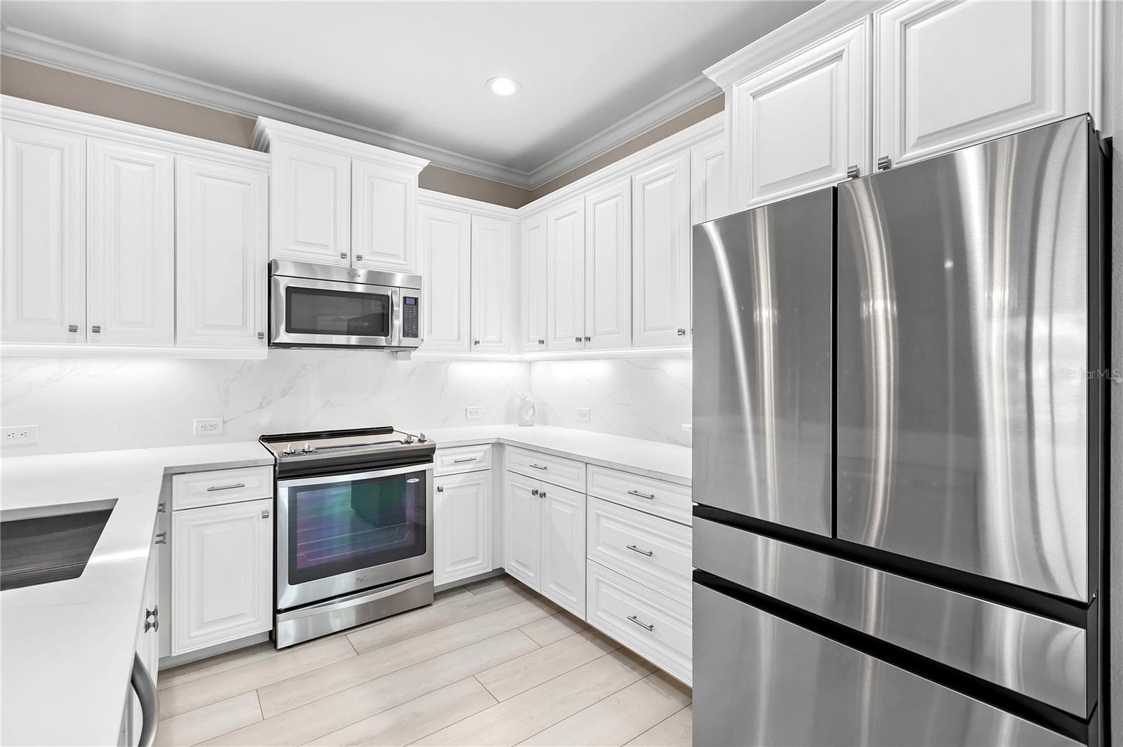 8142 MIRAMAR WAY #8142