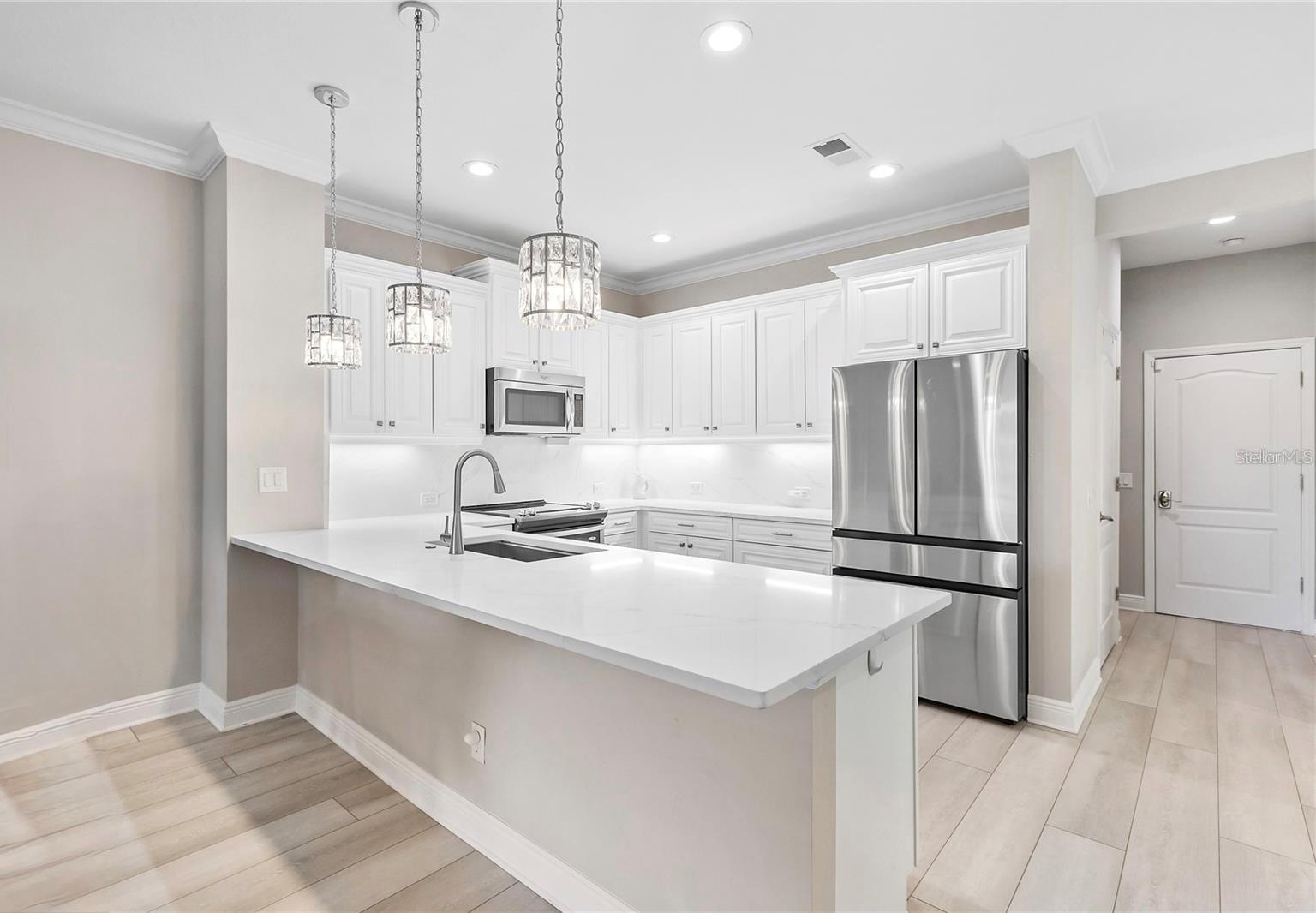 8142 MIRAMAR WAY #8142