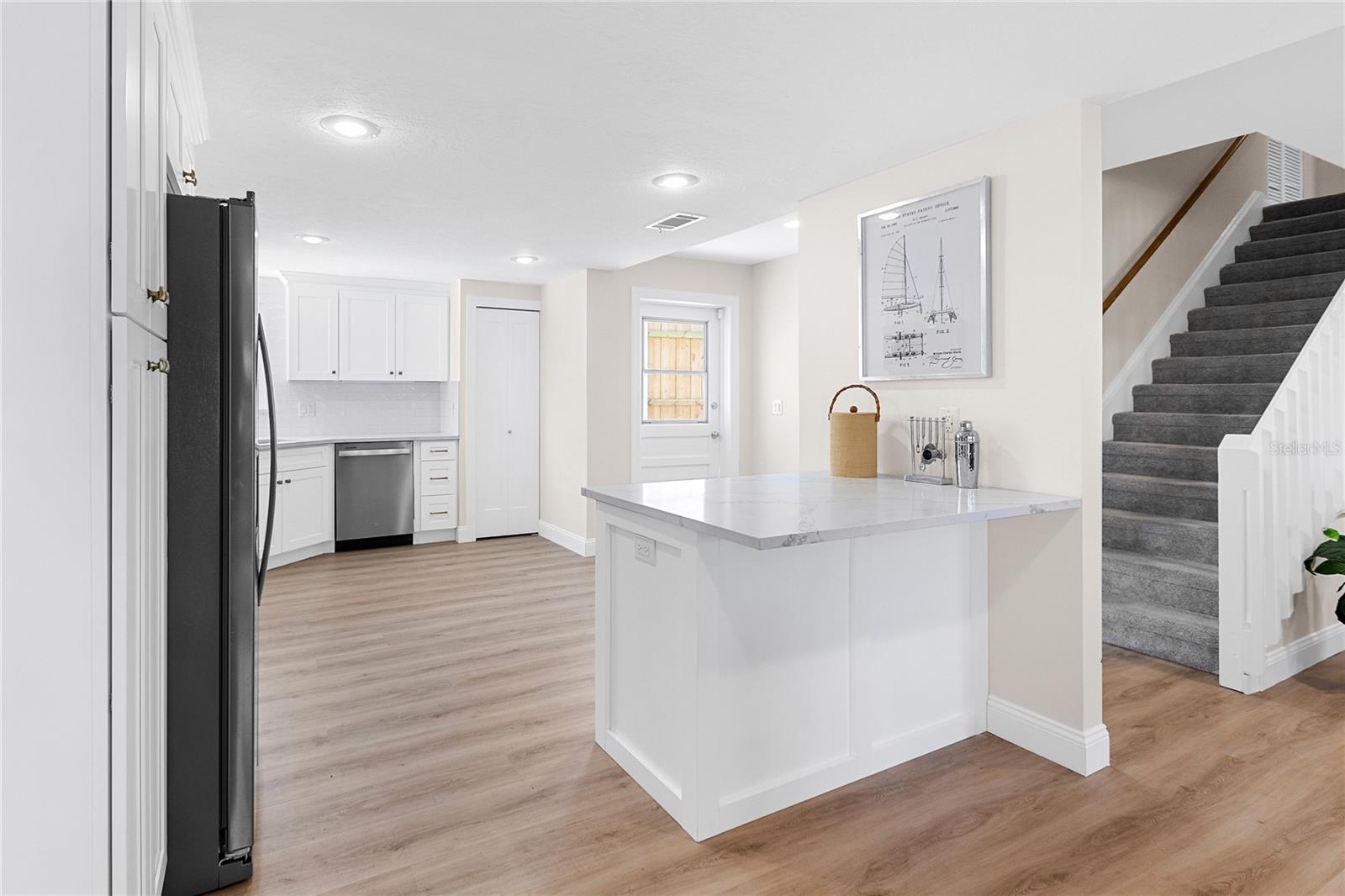 5151 SAINT ALBANS AVE