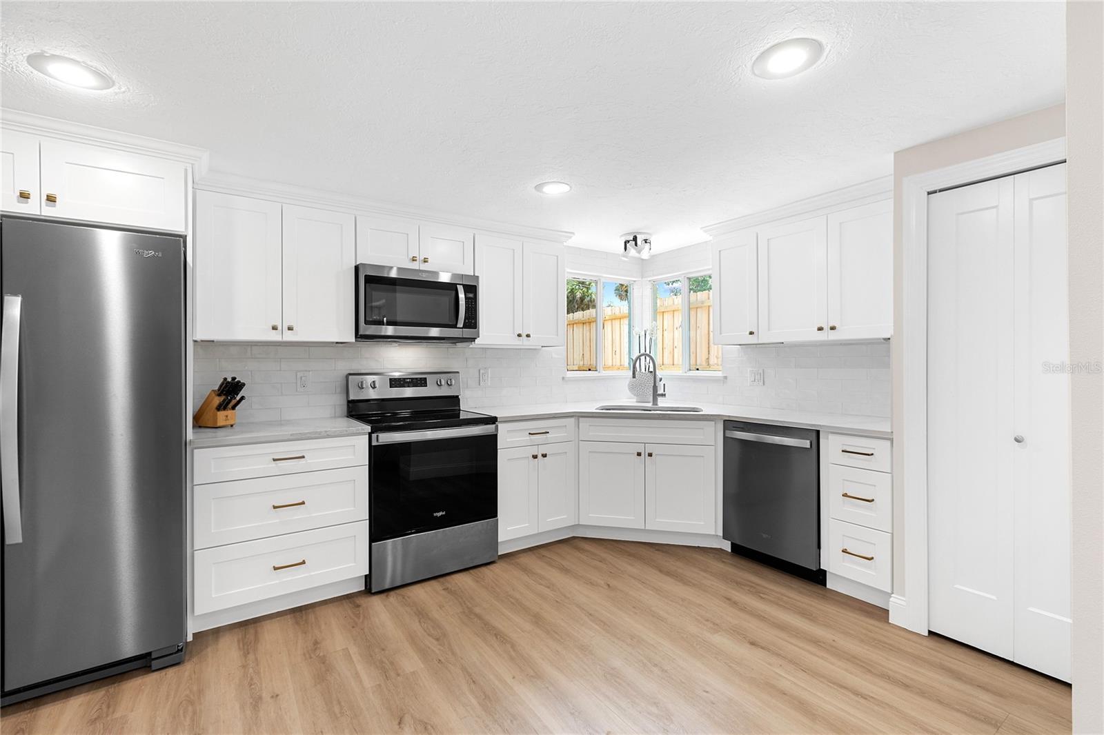 5151 SAINT ALBANS AVE