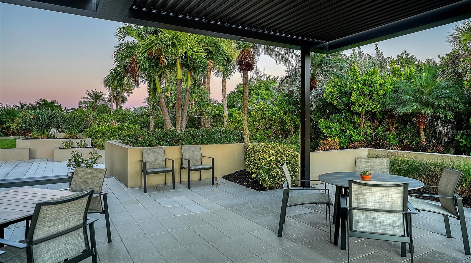 1211 GULF OF MEXICO DR #408