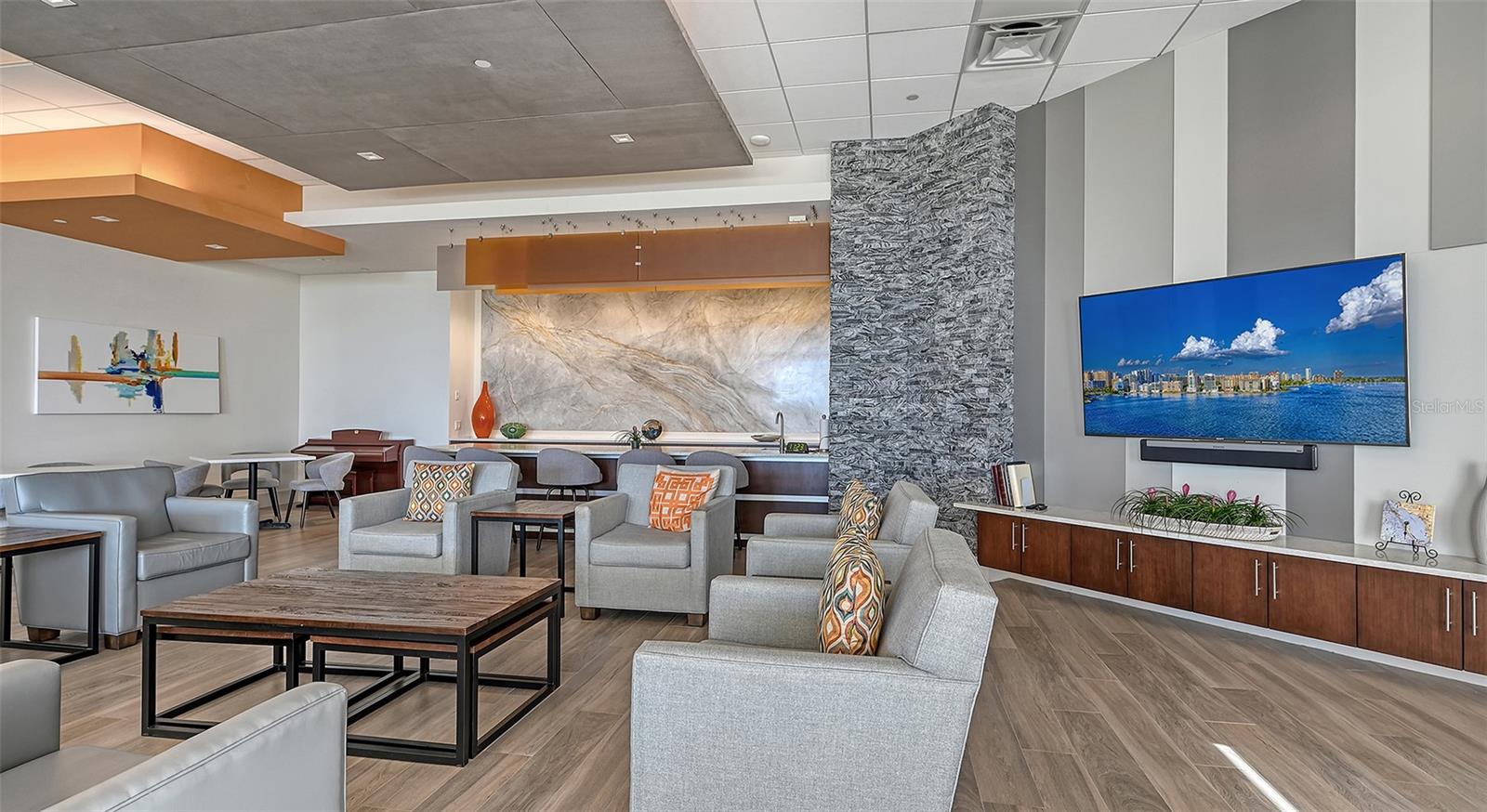 1211 GULF OF MEXICO DR #408