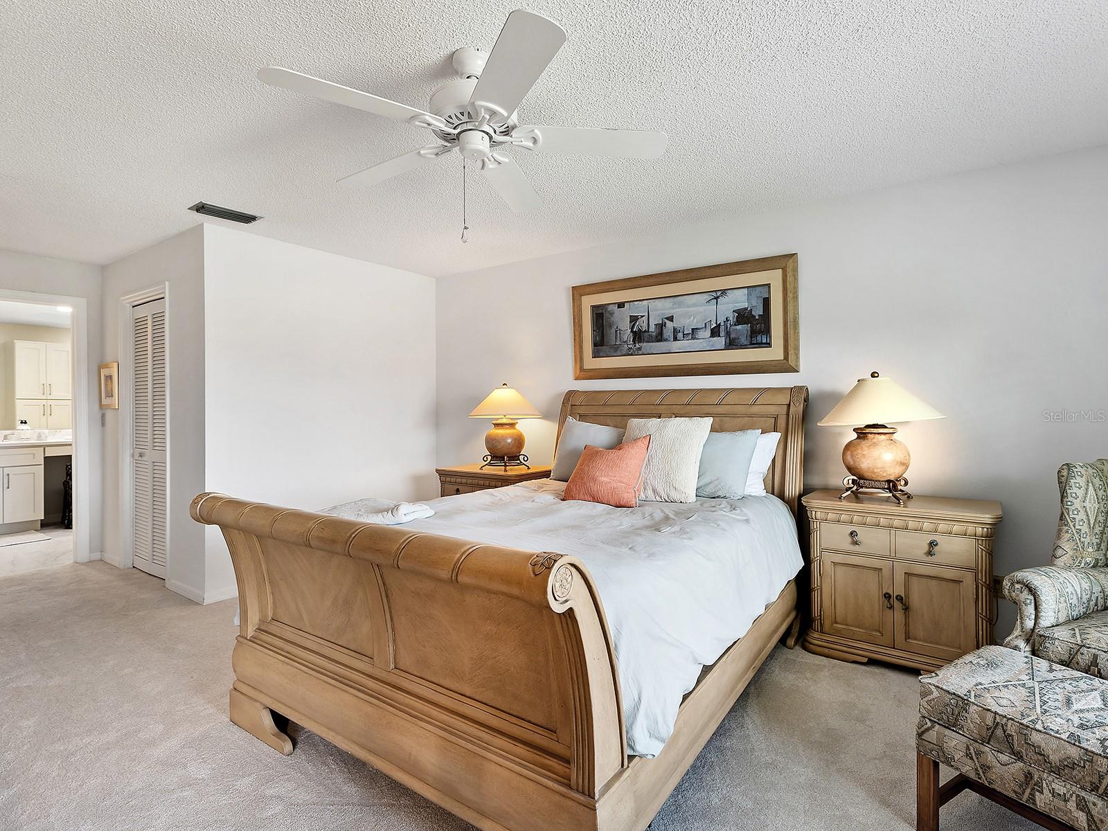 6094 WILSHIRE BLVD #8