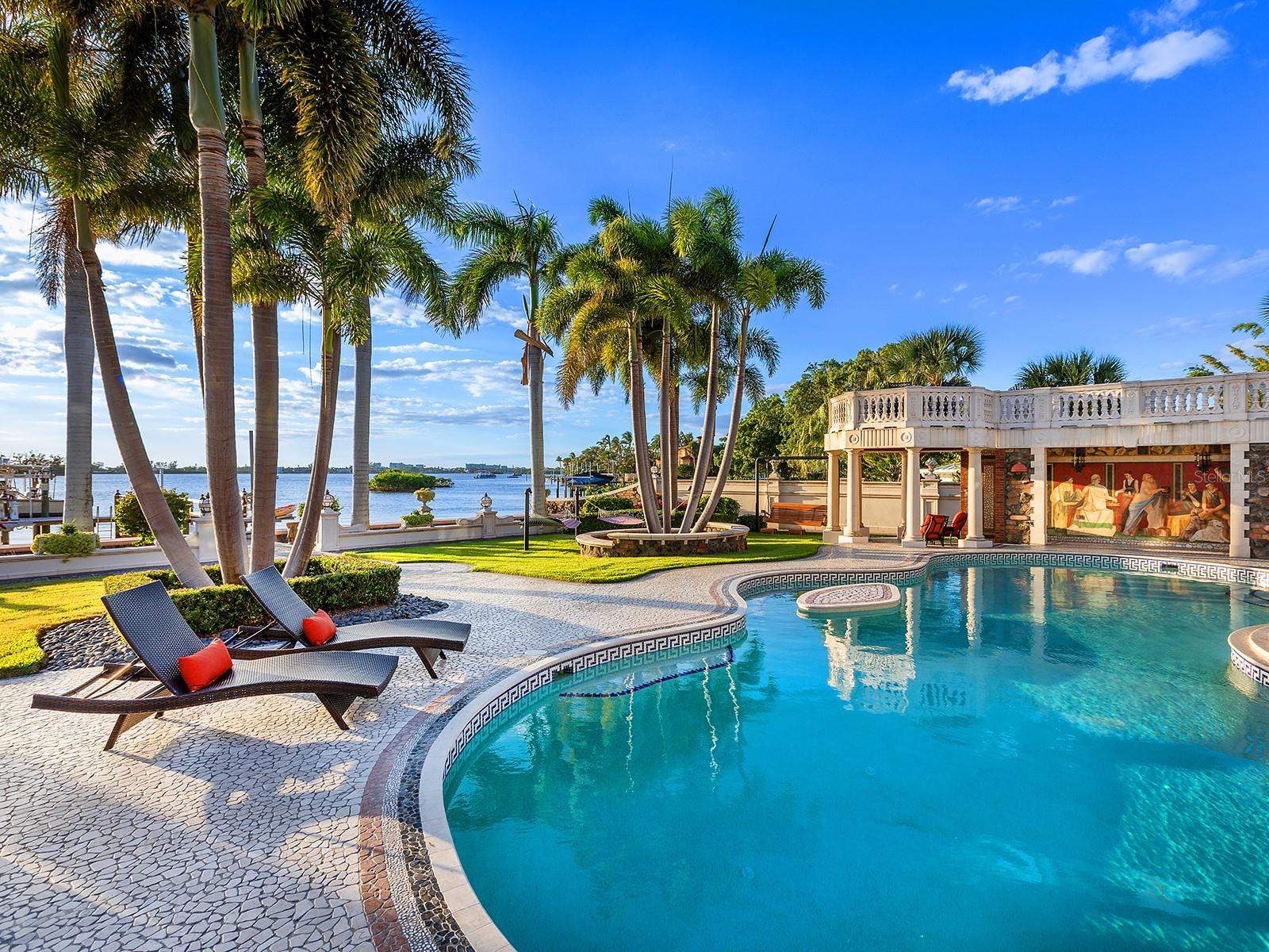 1310 S LAKE SHORE DR