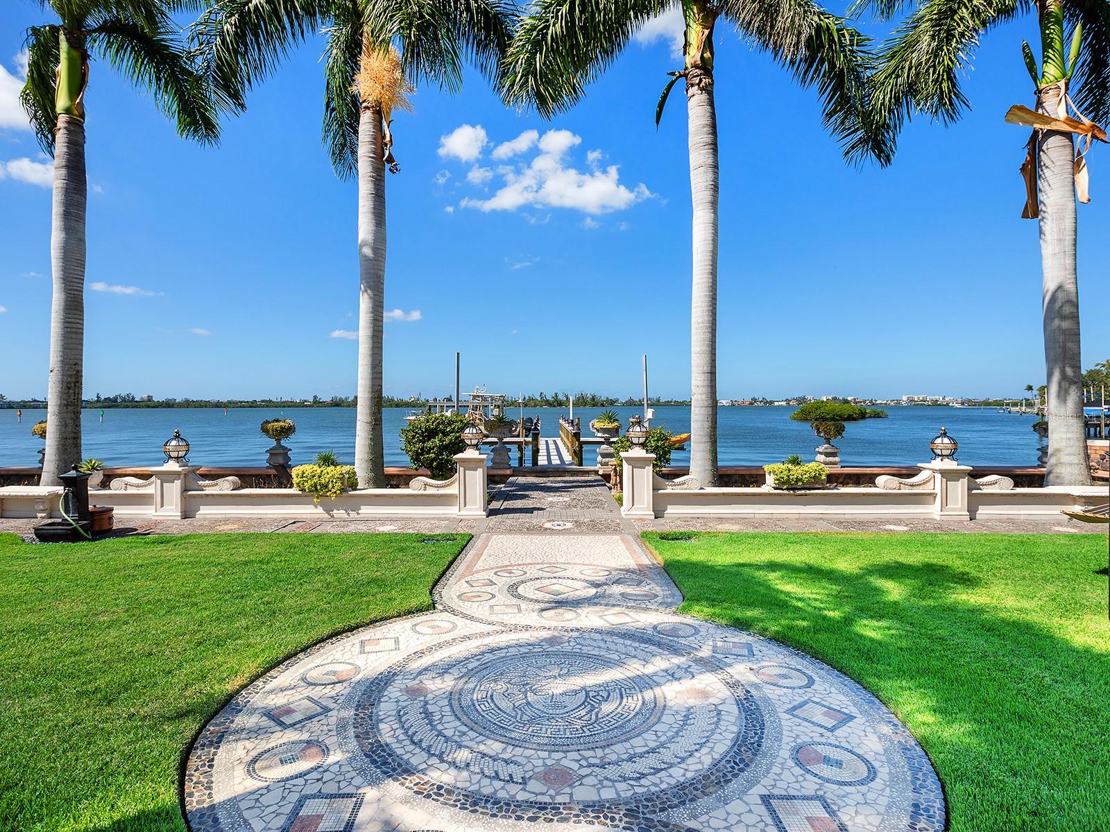 1310 S LAKE SHORE DR