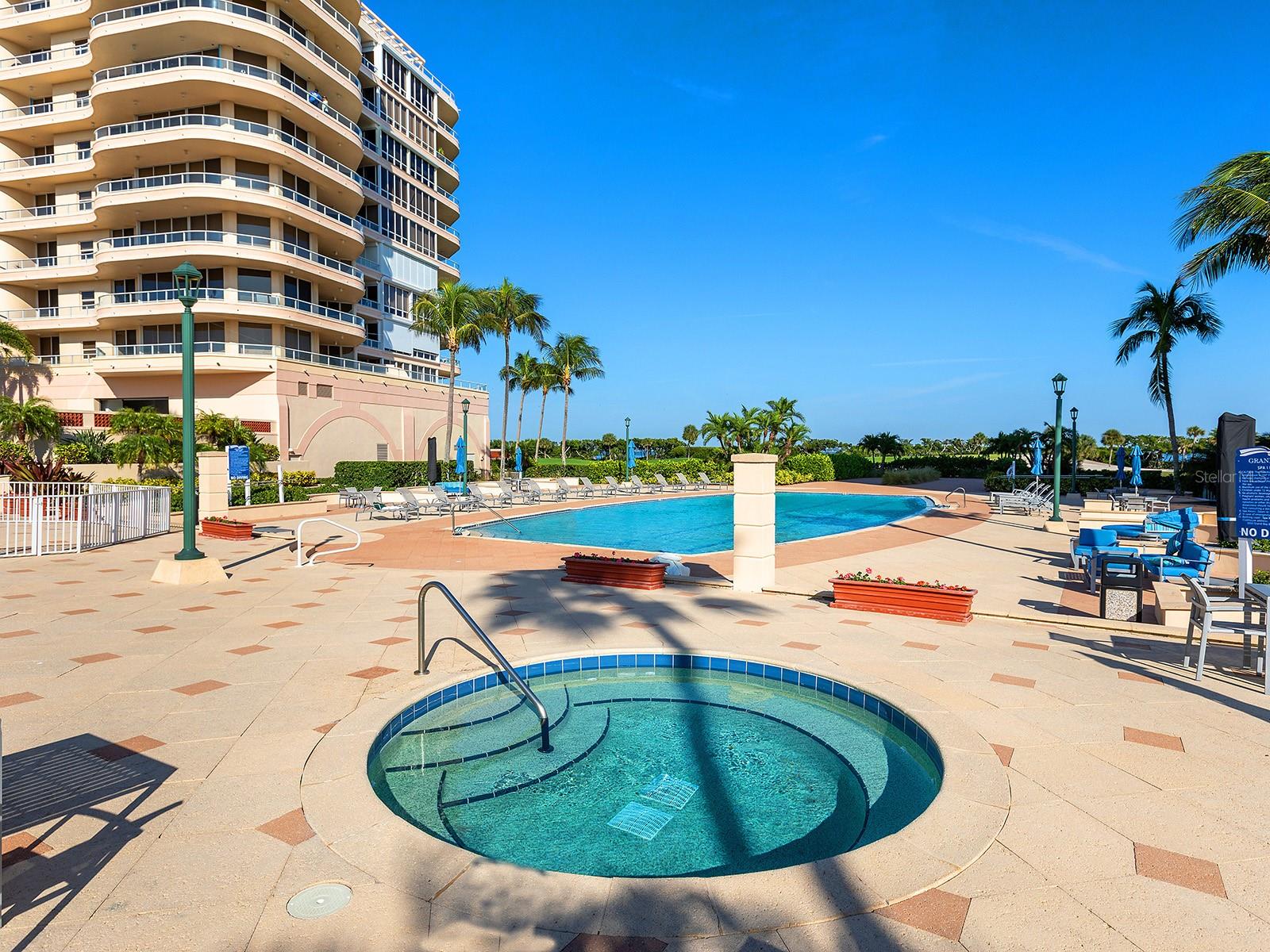 3040 GRAND BAY BLVD #213