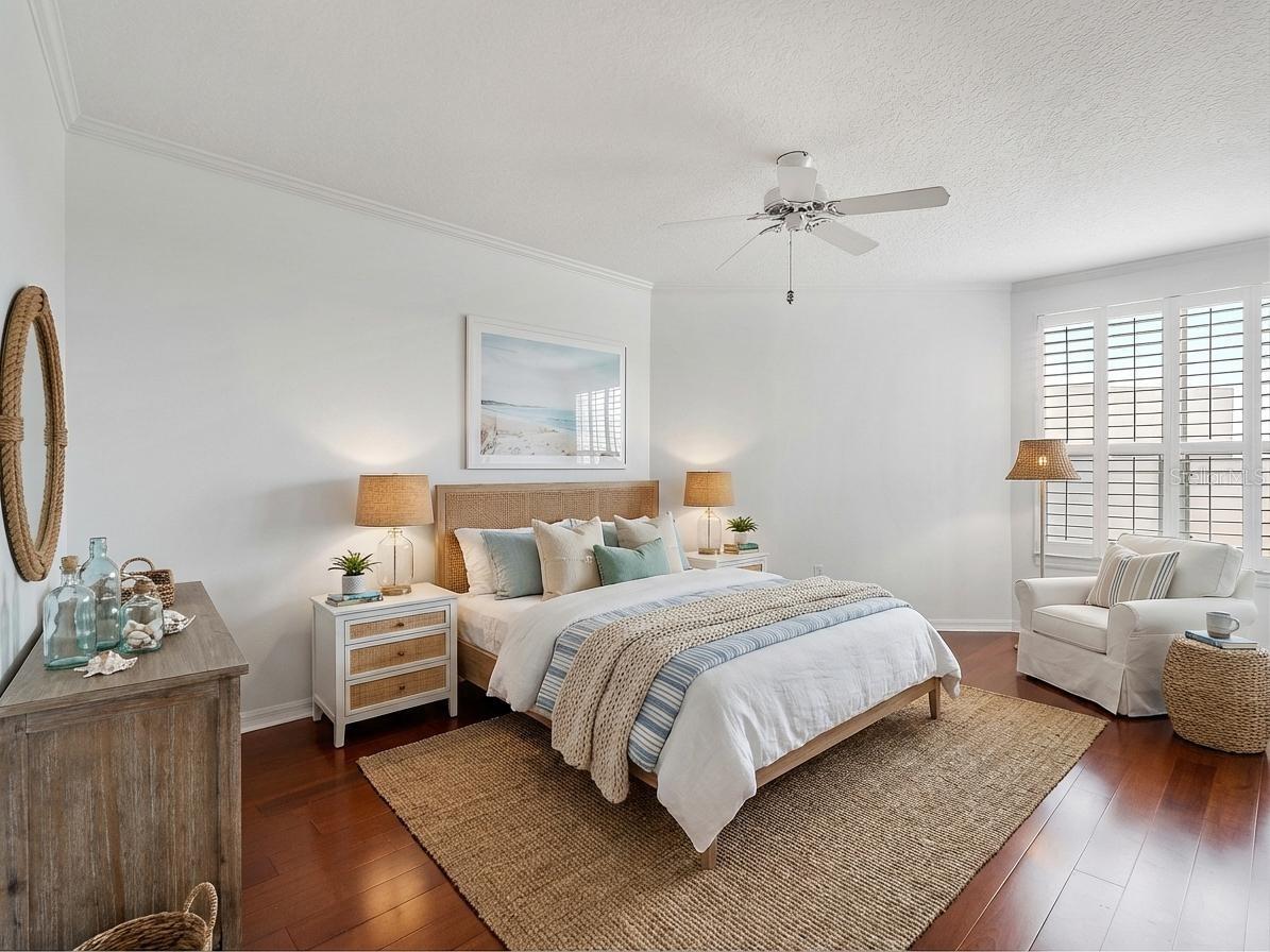 5420 EAGLES POINT CIR #106