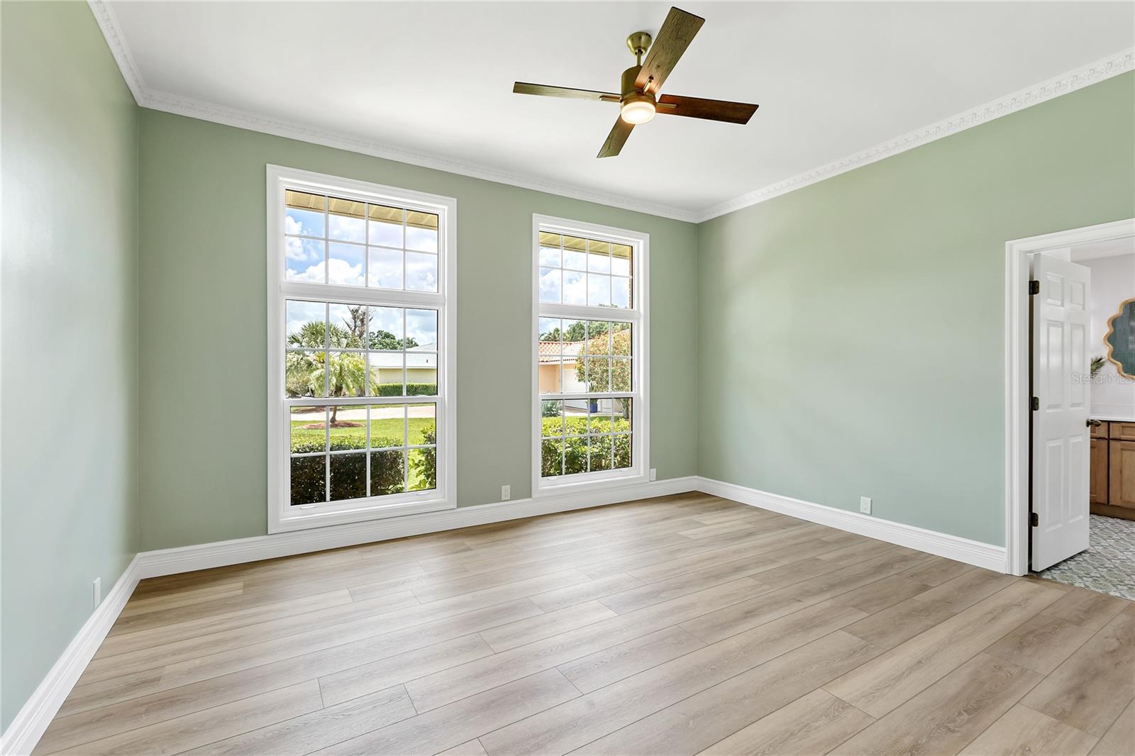 4908 TAYWATER DELL