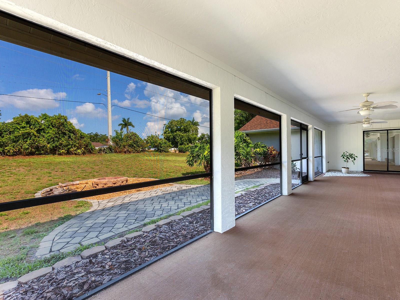 1756 COTTONWOOD TRL