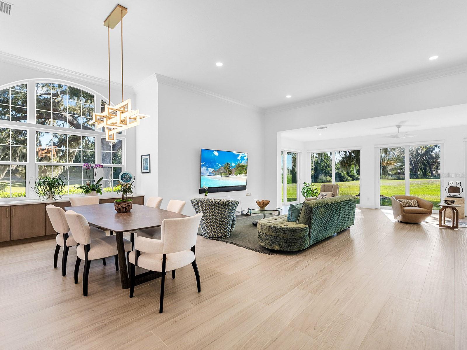 4022 PENSHURST PARK