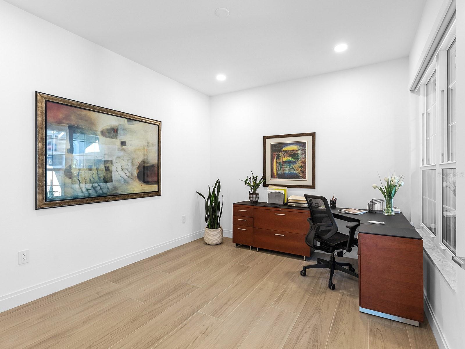 4022 PENSHURST PARK