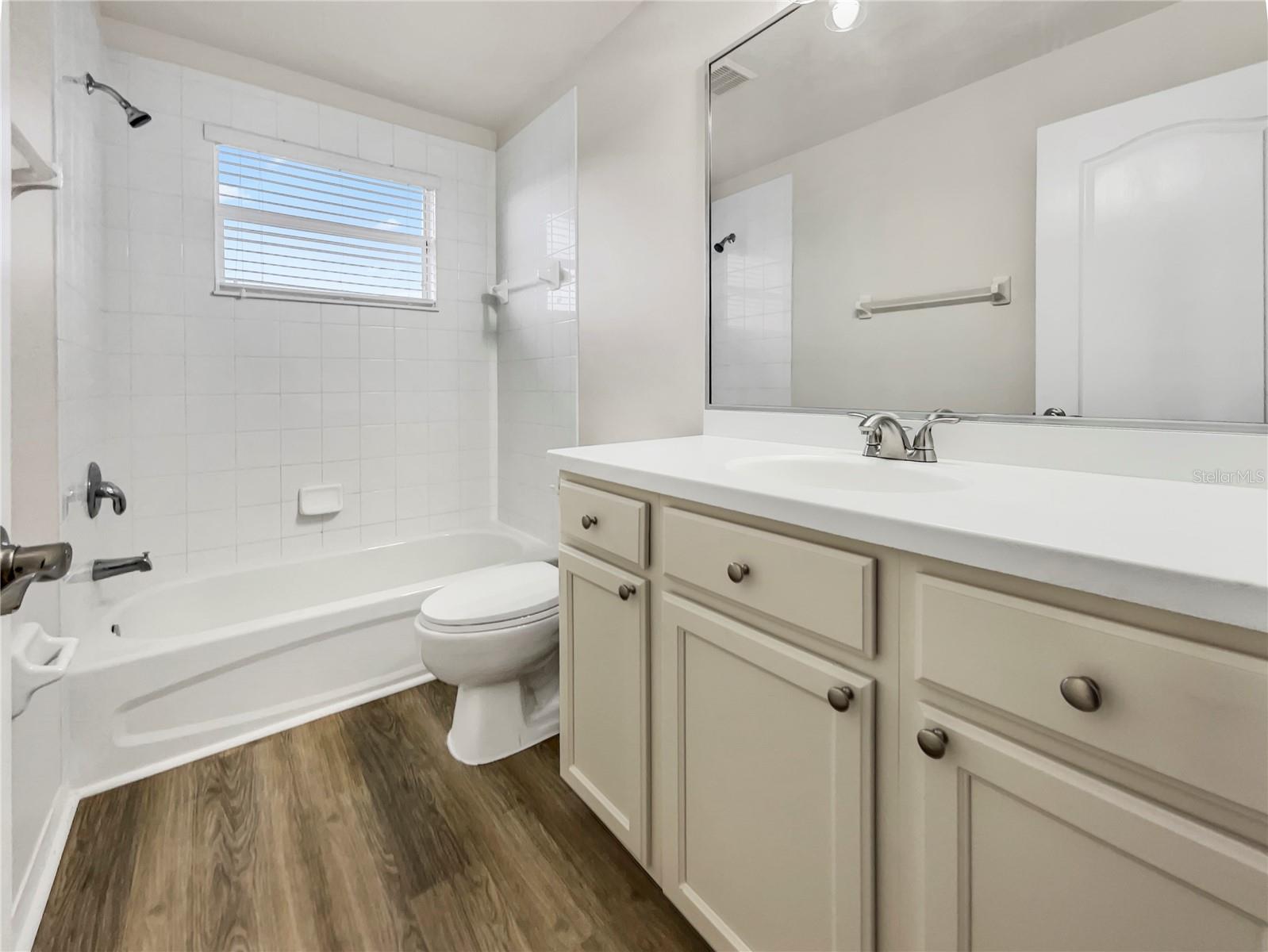 9003 WILLOWBROOK CIR