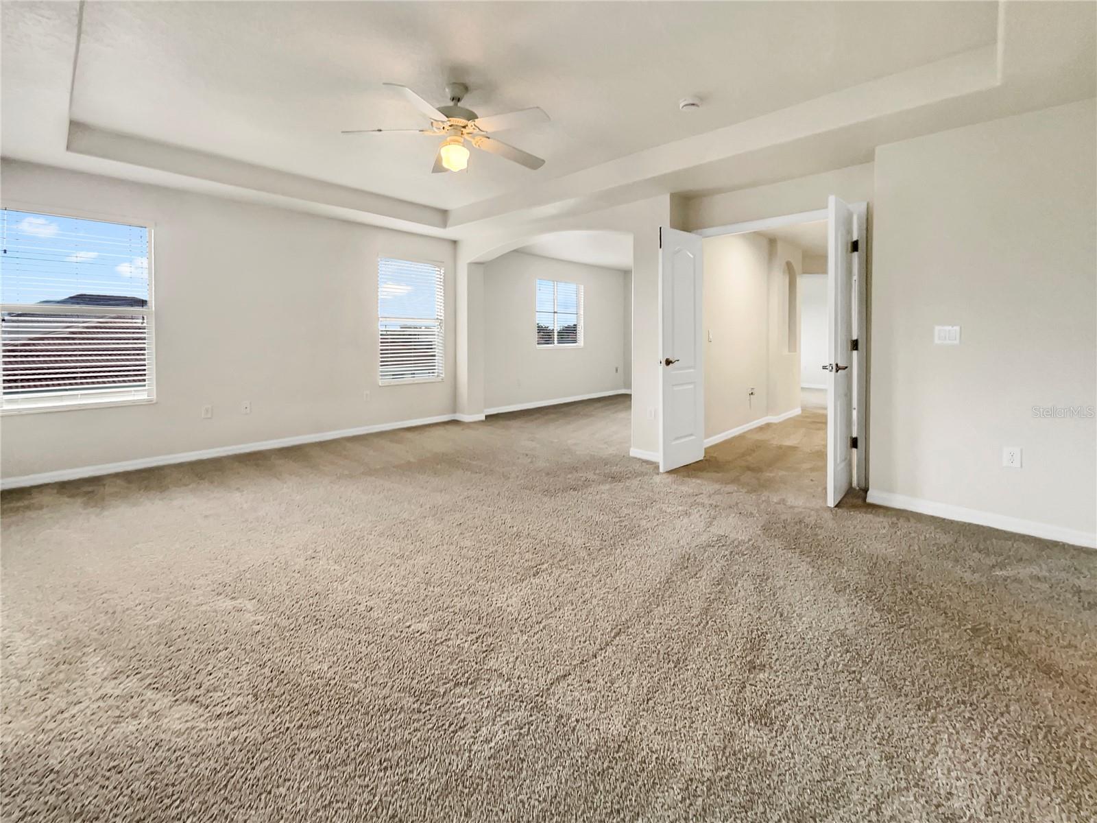 9003 WILLOWBROOK CIR