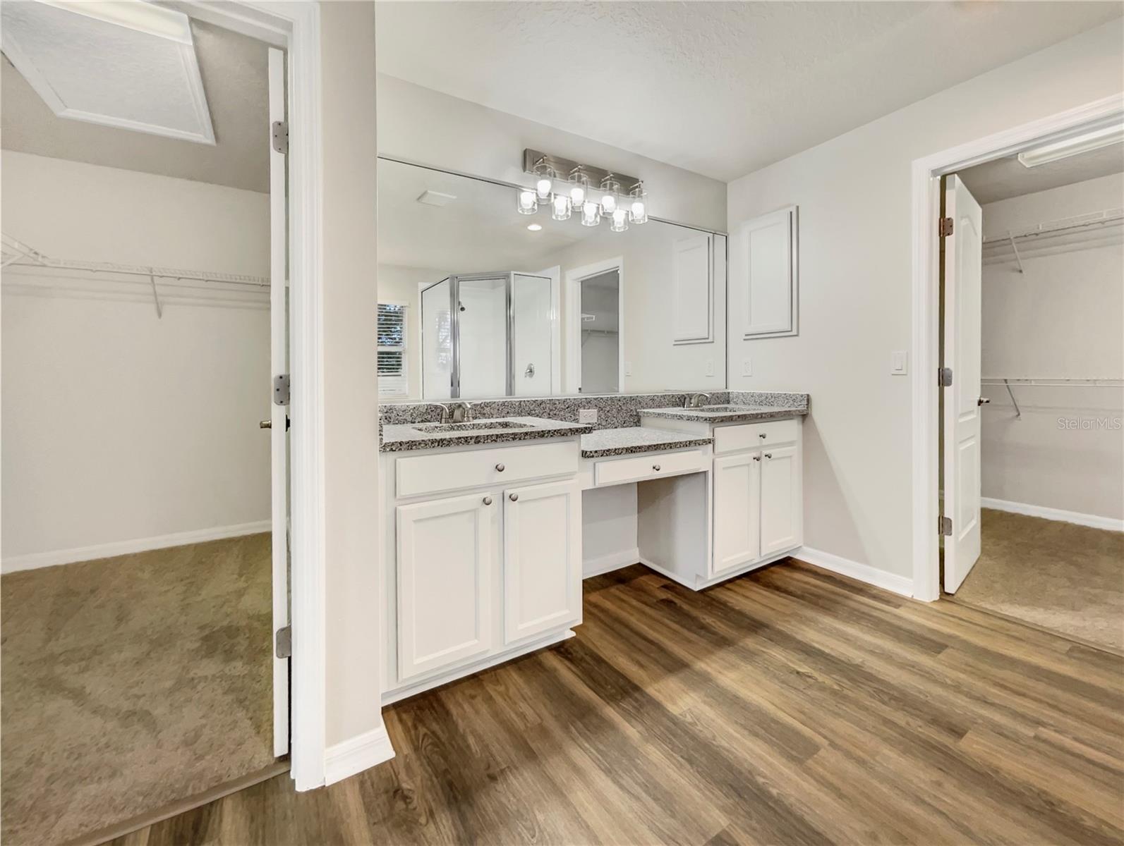 9003 WILLOWBROOK CIR